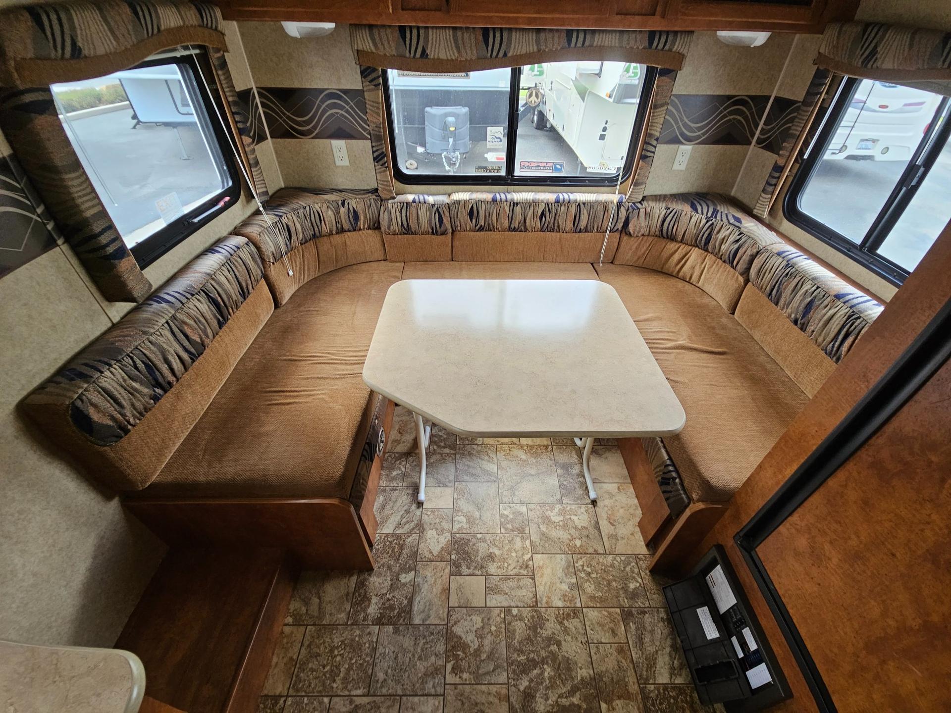 2011 Skyline 2011 Skyline Nomad Joey - thumbnail 13