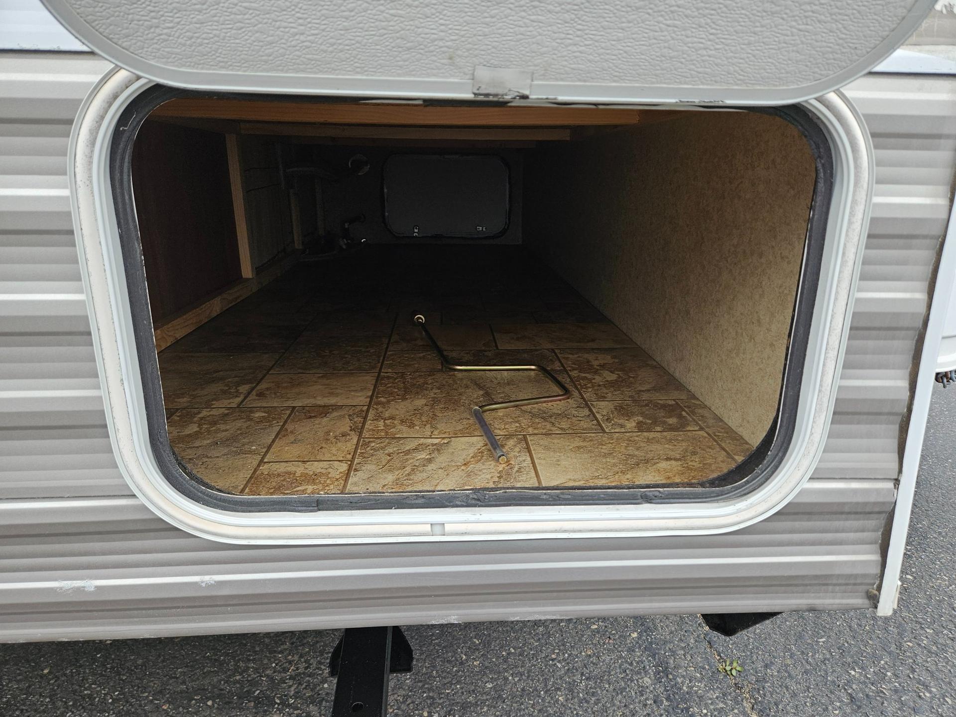 2011 Skyline 2011 Skyline Nomad Joey - thumbnail 22