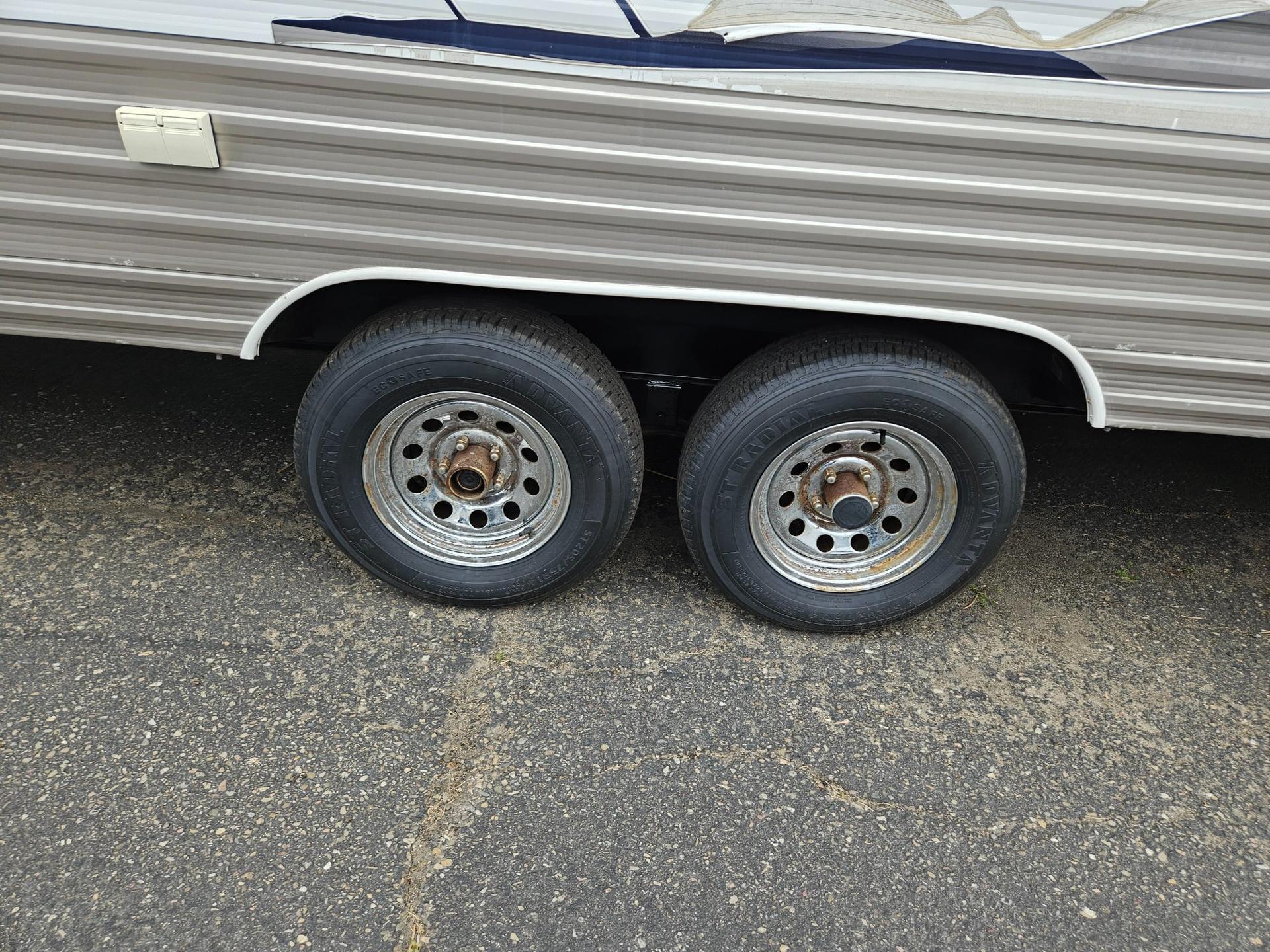 2011 Skyline 2011 Skyline Nomad Joey - thumbnail 27