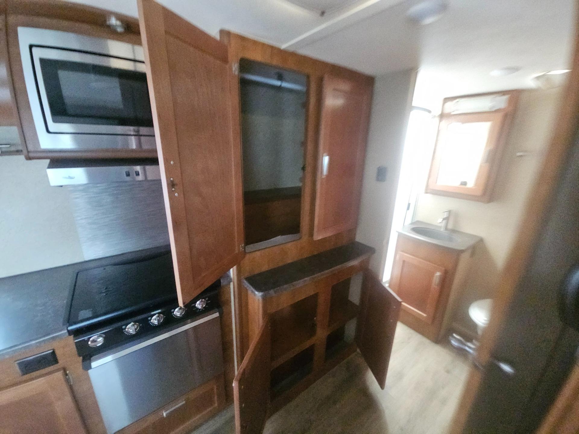 2020 Lance 2020 Lance Lance Travel Trailer - thumbnail 10