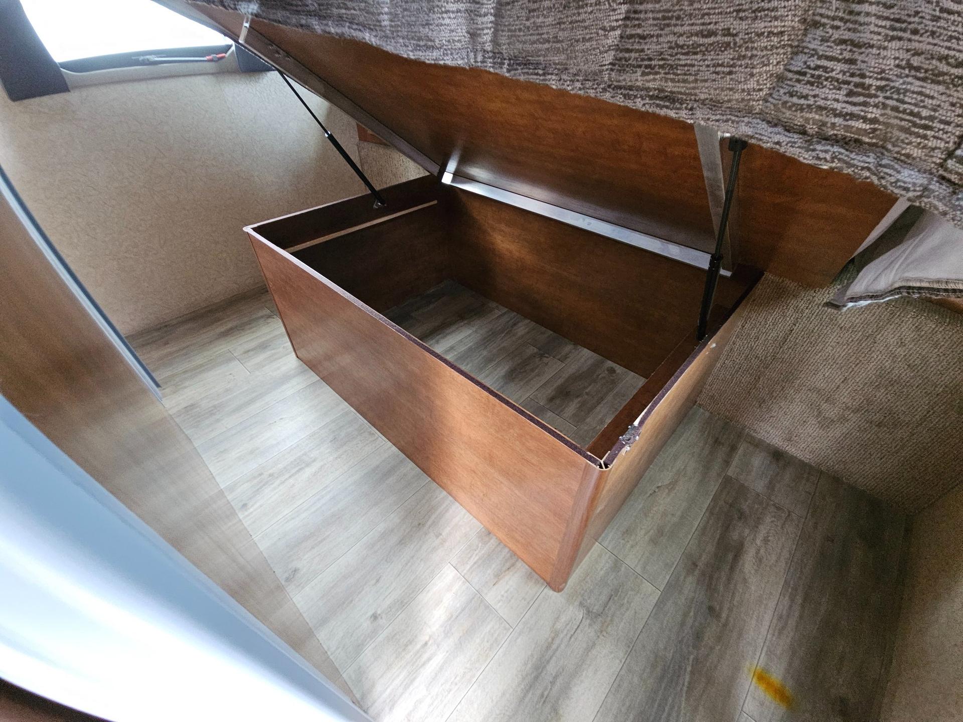 2020 Lance 2020 Lance Lance Travel Trailer - thumbnail 22