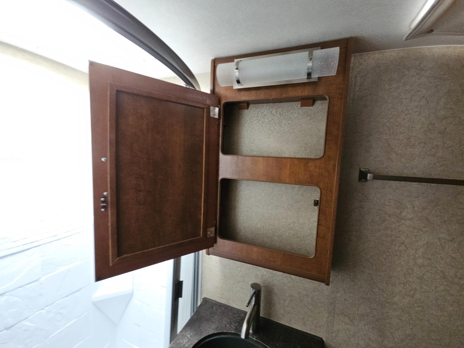 2020 Lance 2020 Lance Lance Travel Trailer - thumbnail 27