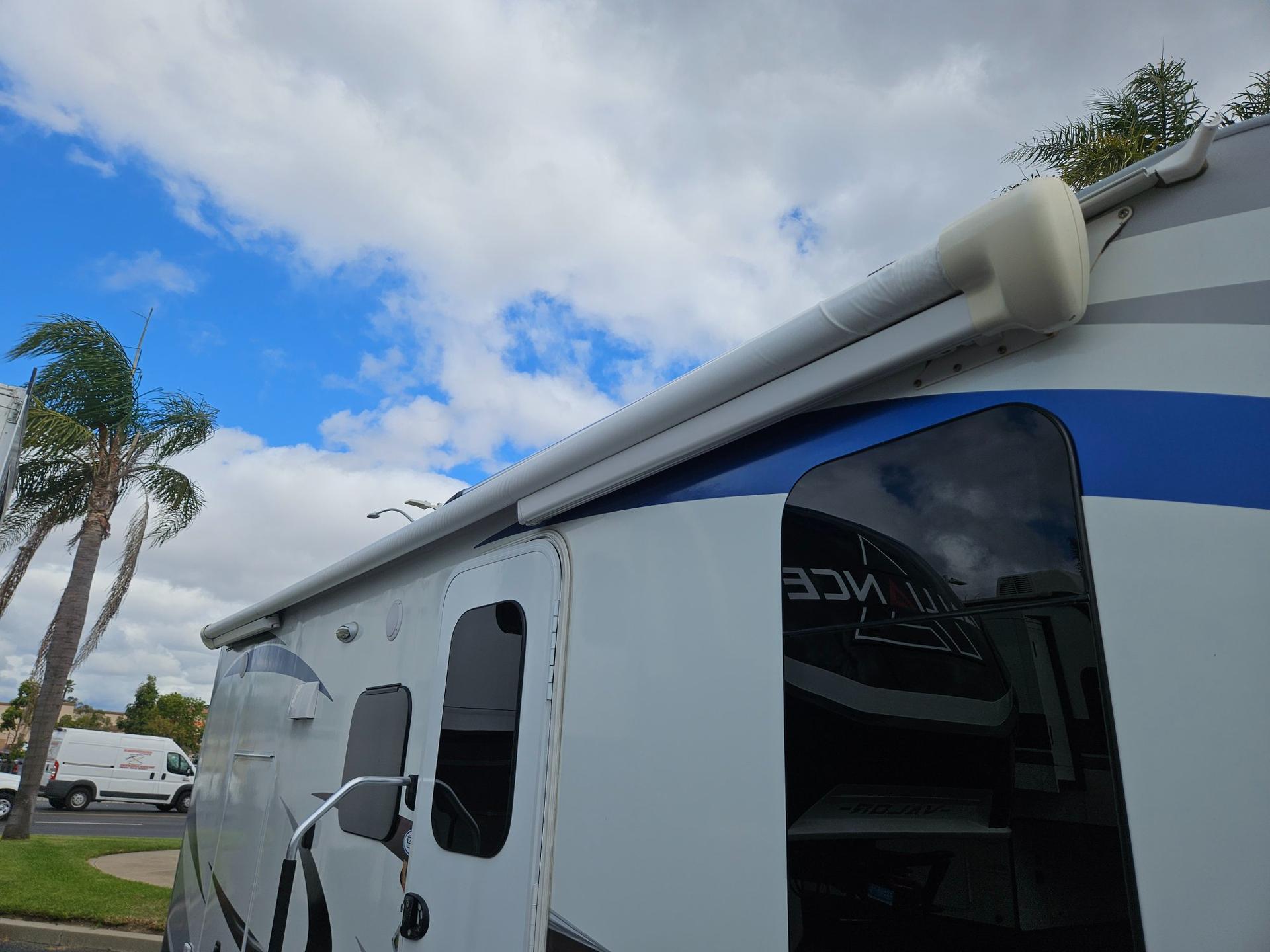 2020 Lance 2020 Lance Lance Travel Trailer - thumbnail 35