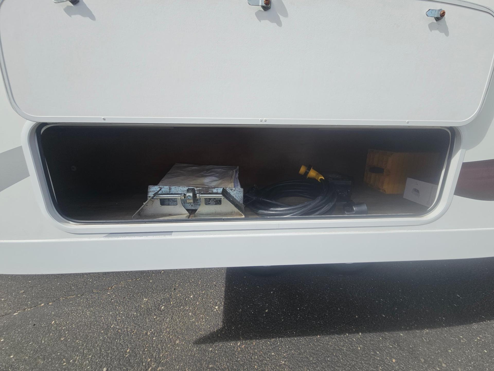 2020 Lance 2020 Lance Lance Travel Trailer - thumbnail 44