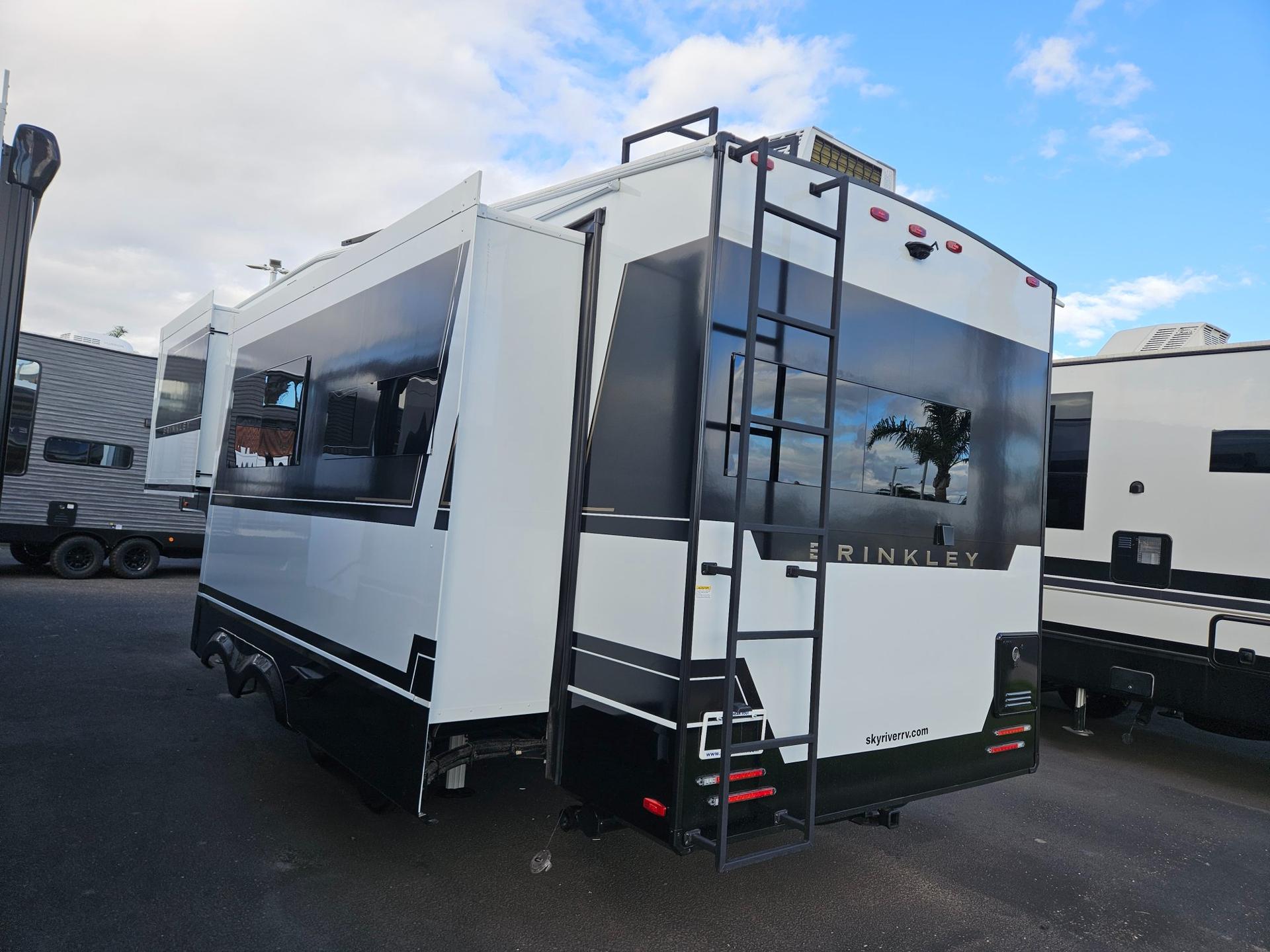 2026 Brinkley RV 2026 Brinkley RV Model Z - thumbnail 4