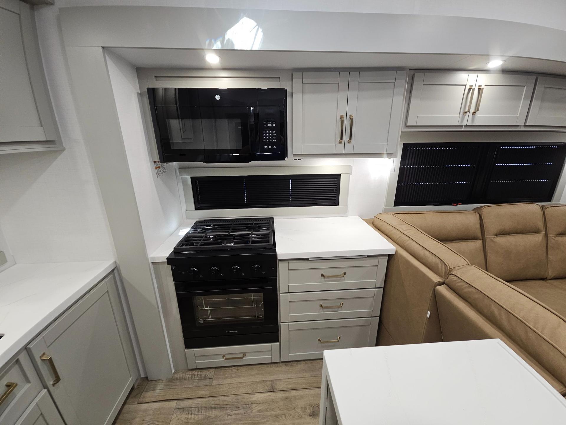 2026 Brinkley RV 2026 Brinkley RV Model Z - thumbnail 16