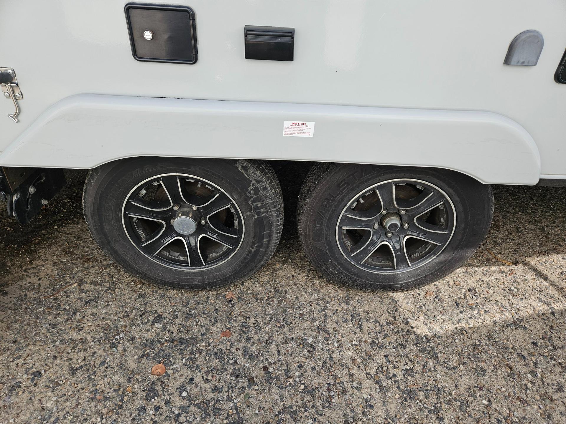 2021 Lance Manufacturing 2021 Lance Manufacturing Lance - thumbnail 31