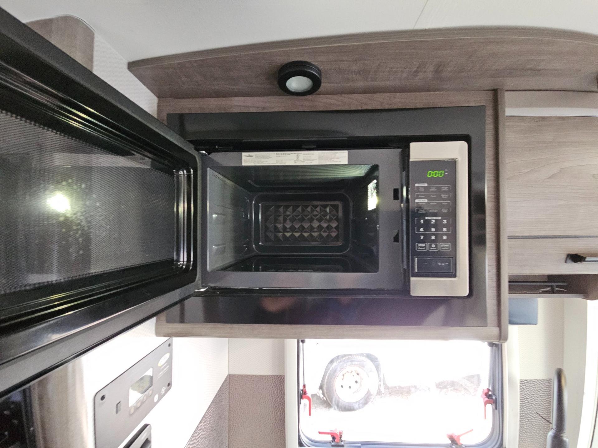 2021 Lance Manufacturing 2021 Lance Manufacturing Lance - thumbnail 13