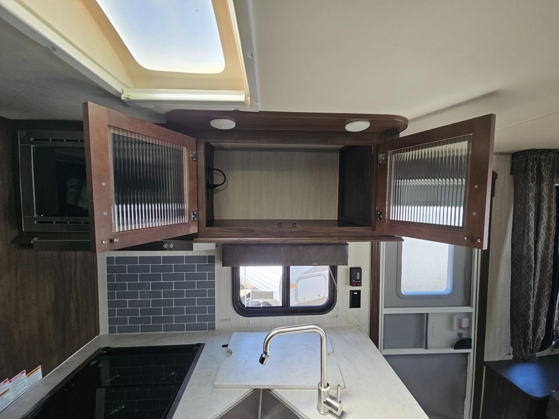 2020 Forest River RV 2020 Forest River RV Cherokee Grey Wolf - thumbnail 13