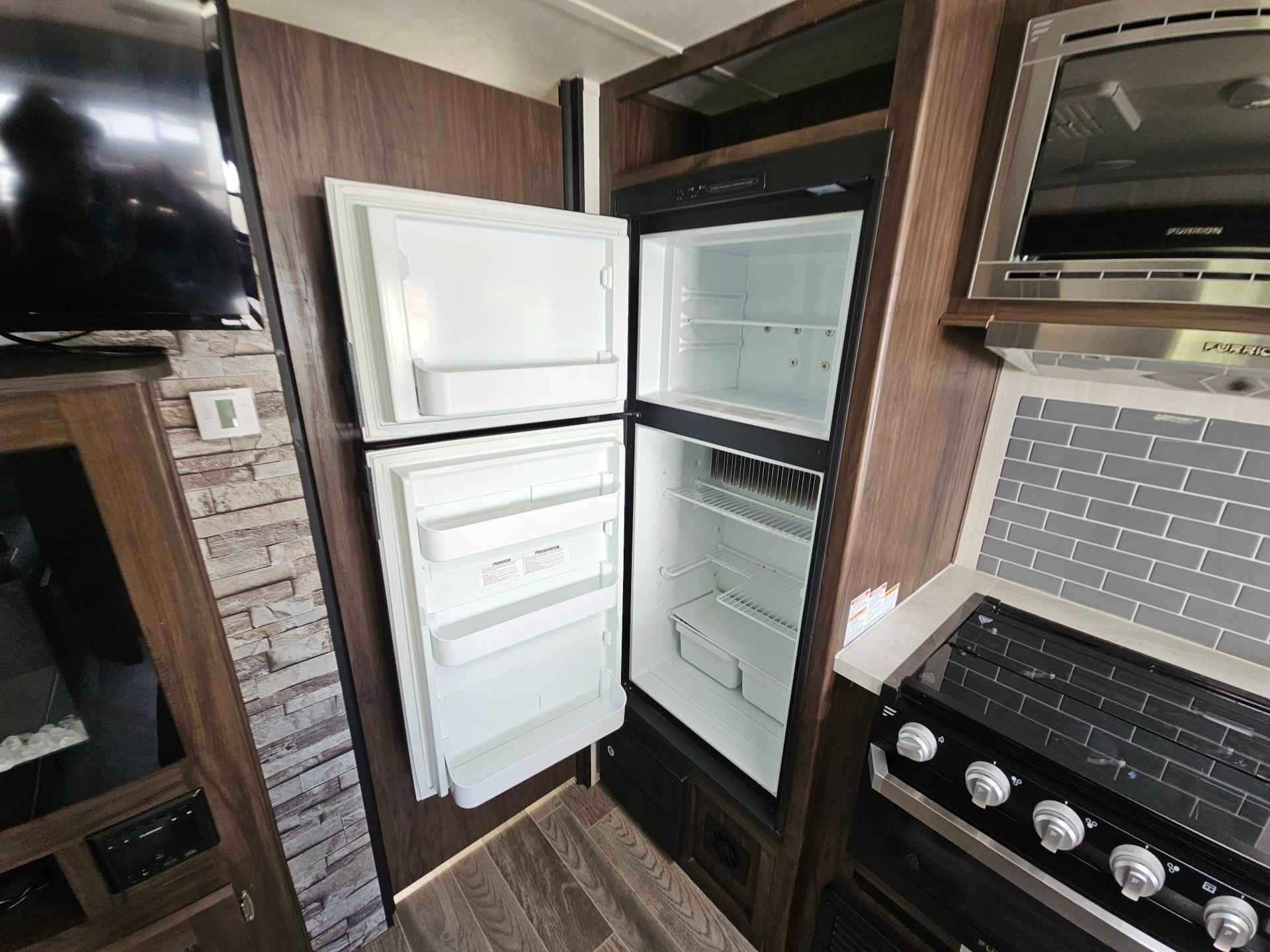 2020 Forest River RV 2020 Forest River RV Cherokee Grey Wolf - thumbnail 15