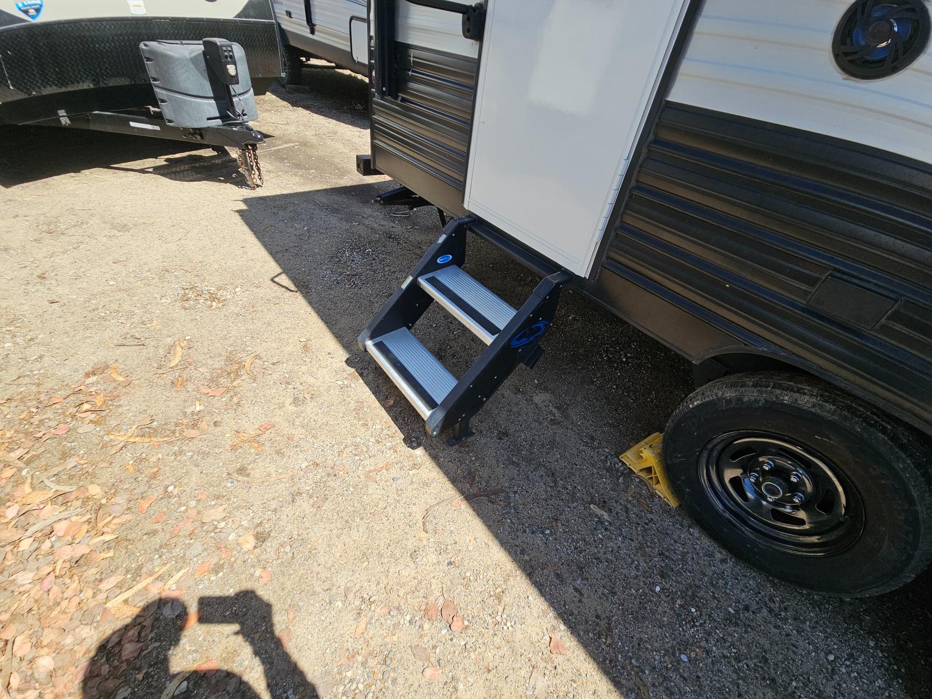2020 Forest River RV 2020 Forest River RV Cherokee Grey Wolf - thumbnail 36