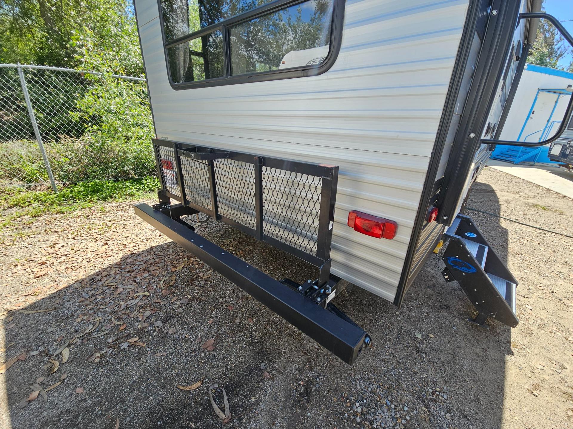 2020 Forest River RV 2020 Forest River RV Cherokee Grey Wolf - thumbnail 39