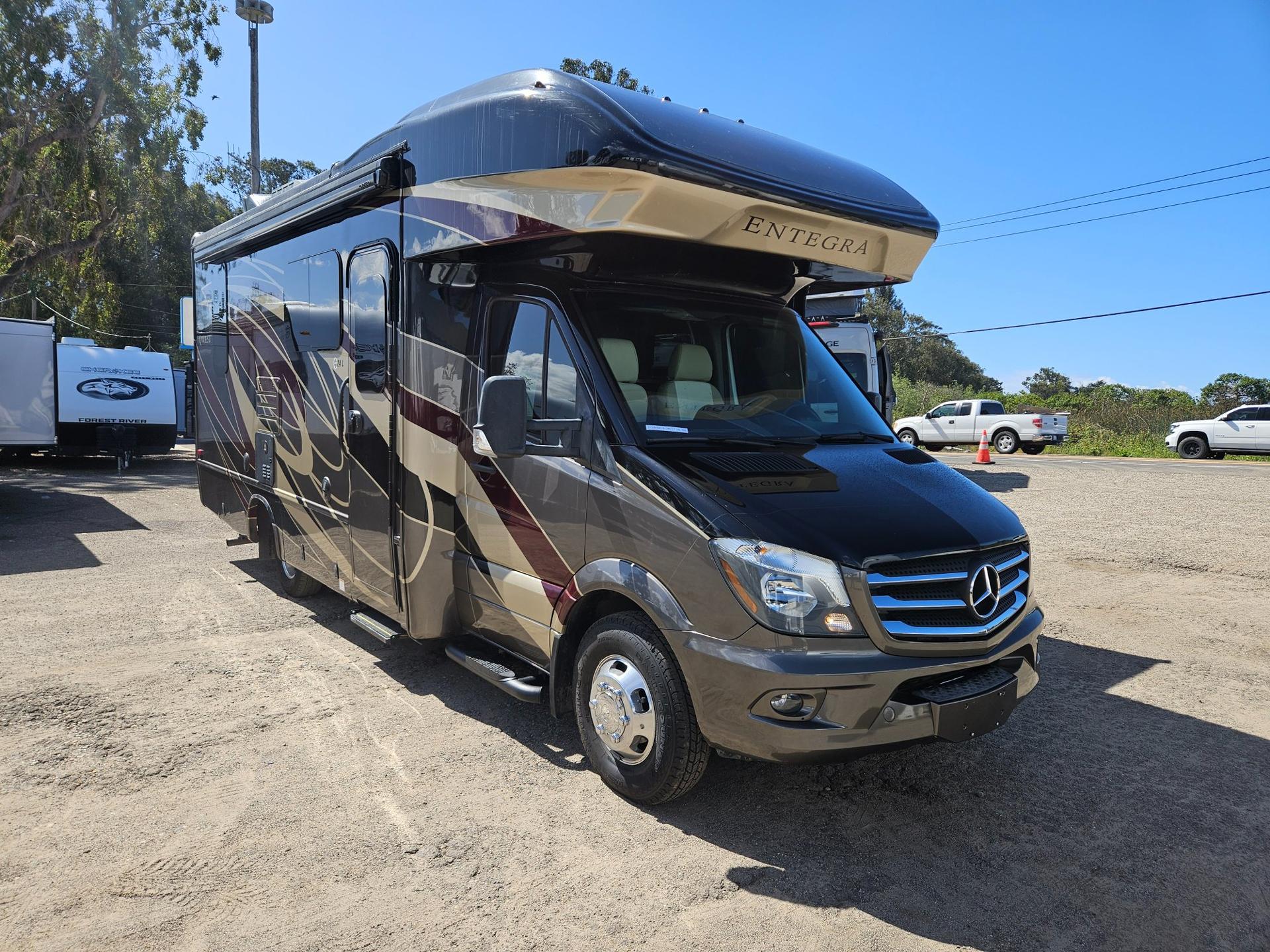 2019 Entegra Coach Qwest 24L