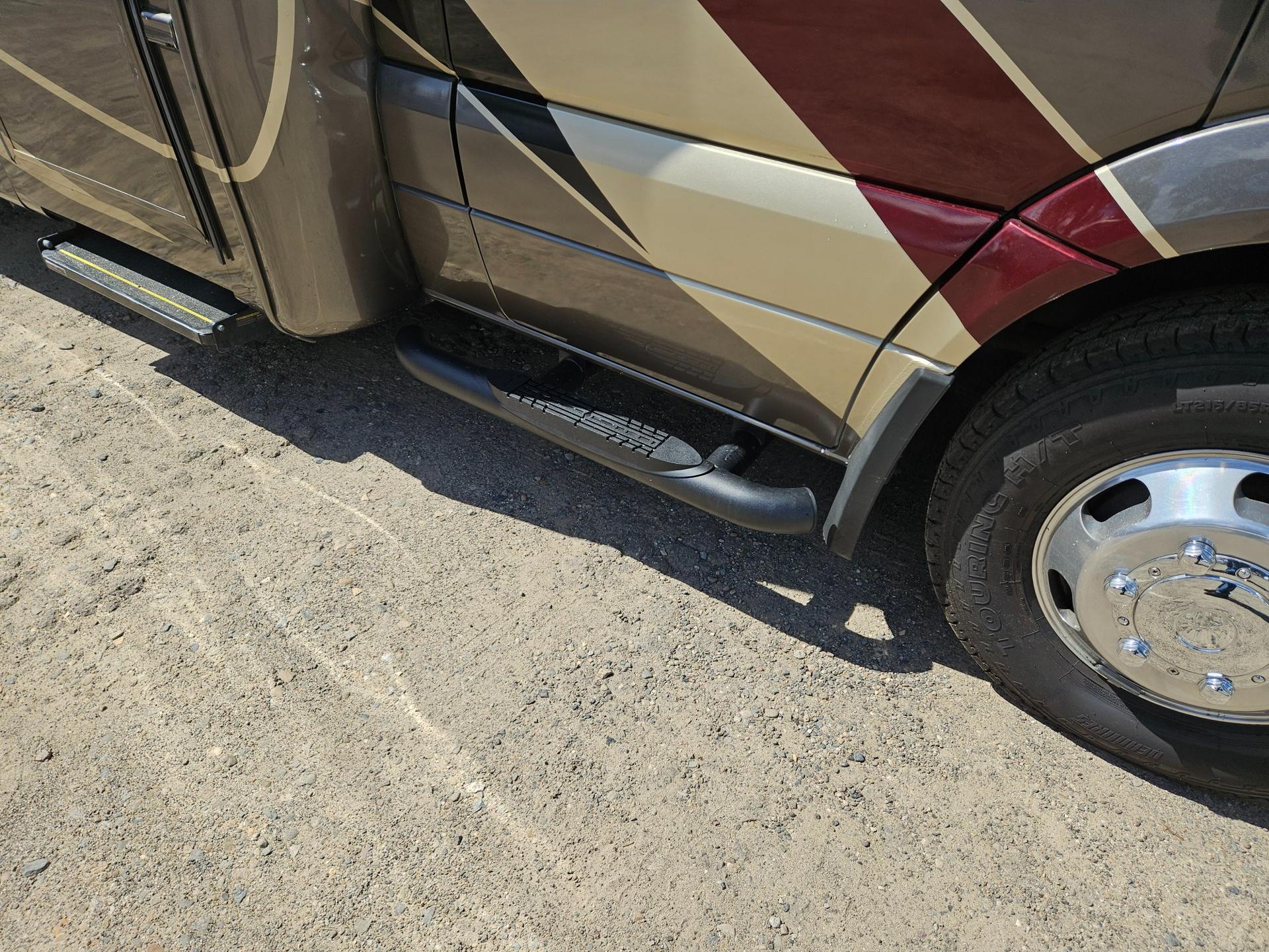 2019 Entegra Coach 2019 Entegra Coach Qwest - thumbnail 38