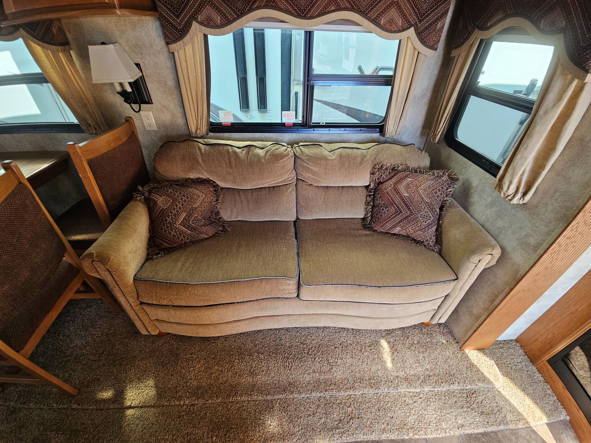 2011 Keystone RV 2011 Keystone RV Montana Mountaineer - thumbnail 8