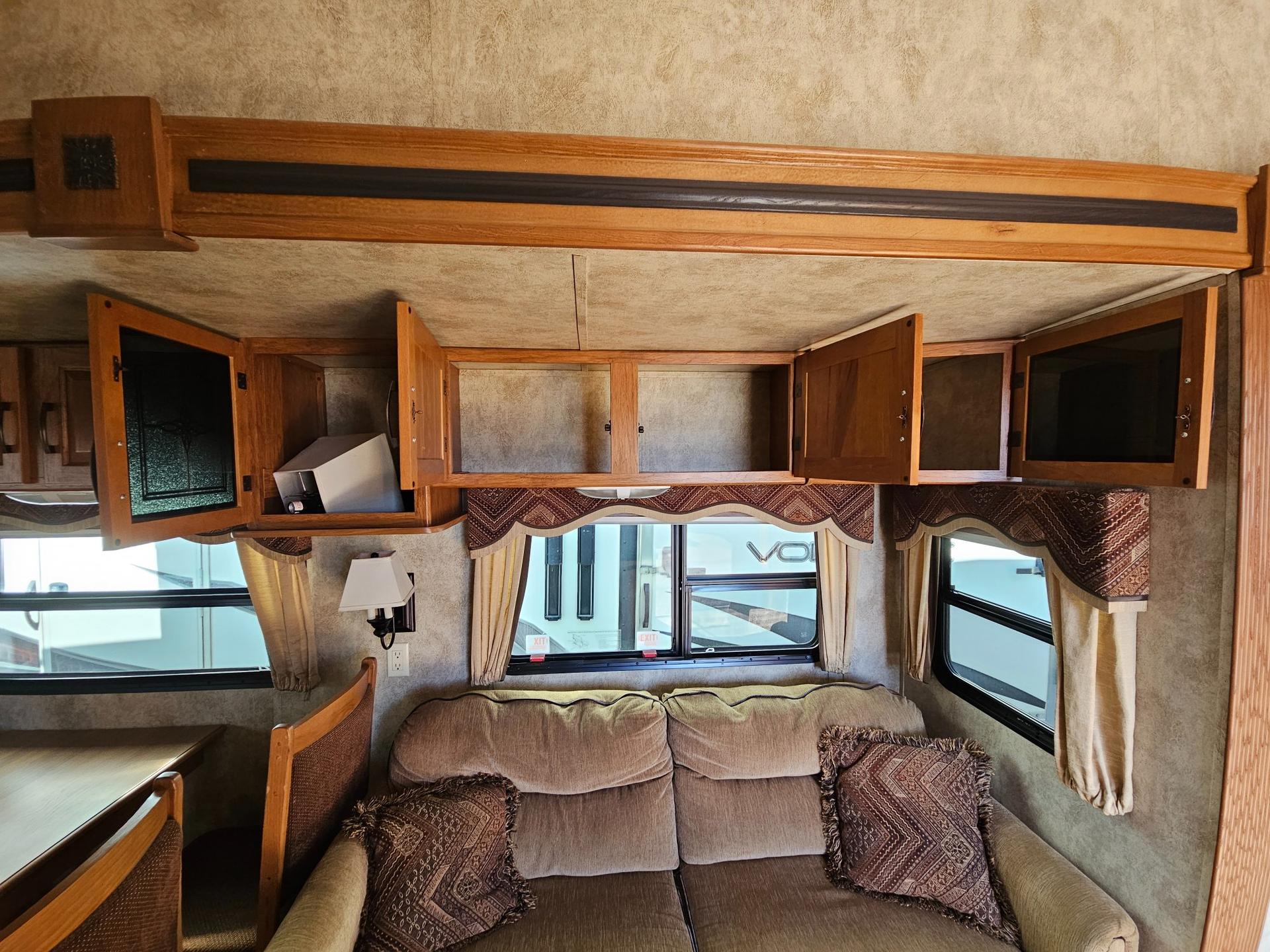 2011 Keystone RV 2011 Keystone RV Montana Mountaineer - thumbnail 9