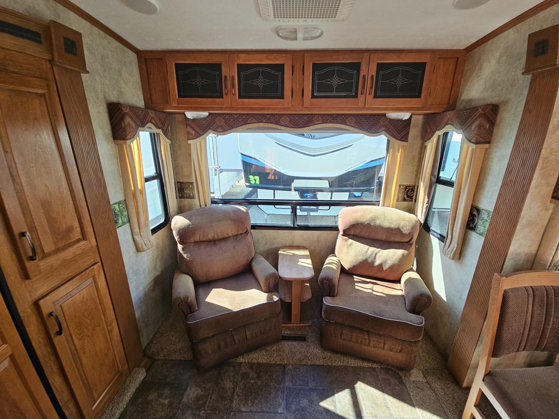 2011 Keystone RV 2011 Keystone RV Montana Mountaineer - thumbnail 13