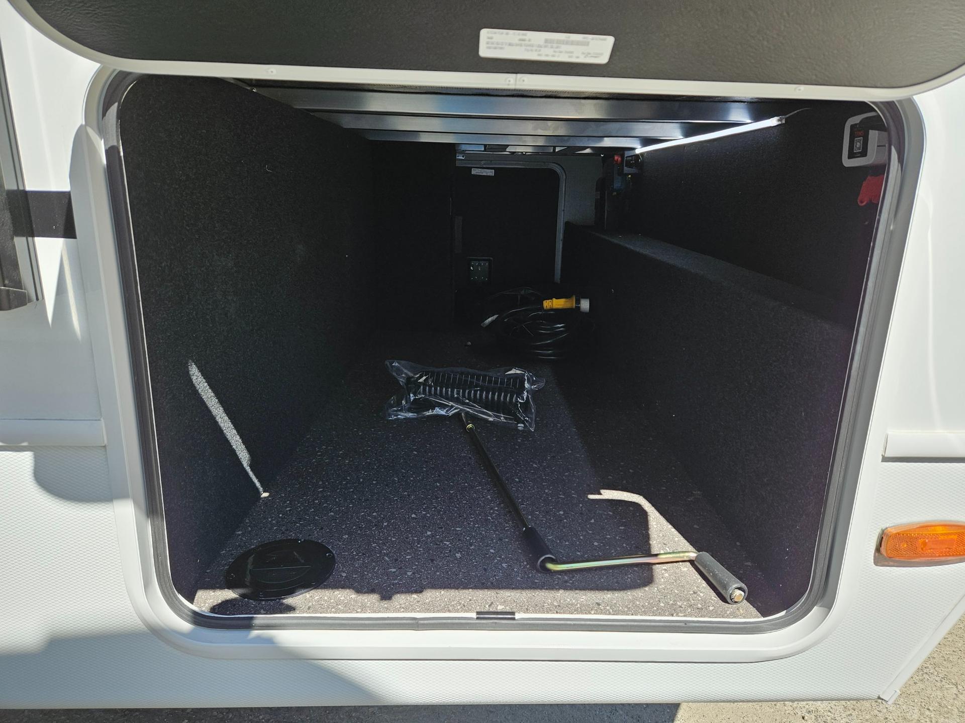 2026 Keystone RV 2026 Keystone RV Cougar Half-Ton - thumbnail 37
