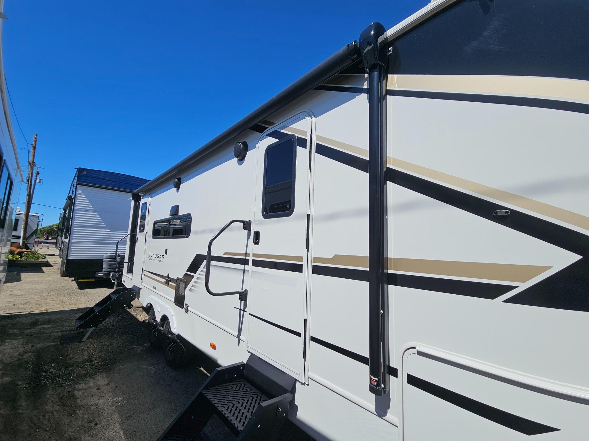 2026 Keystone RV 2026 Keystone RV Cougar Half-Ton - thumbnail 38