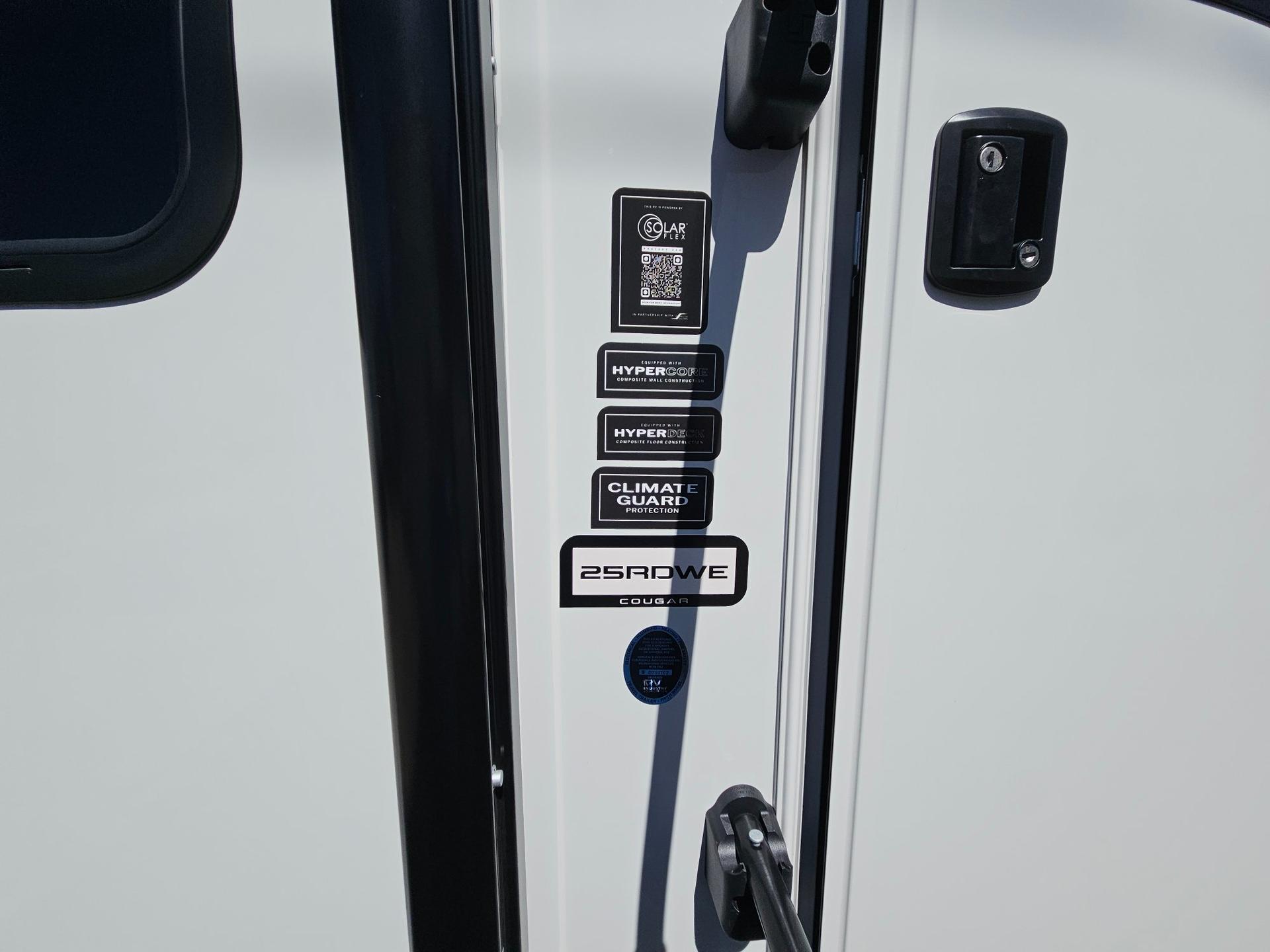 2026 Keystone RV 2026 Keystone RV Cougar Half-Ton - thumbnail 43