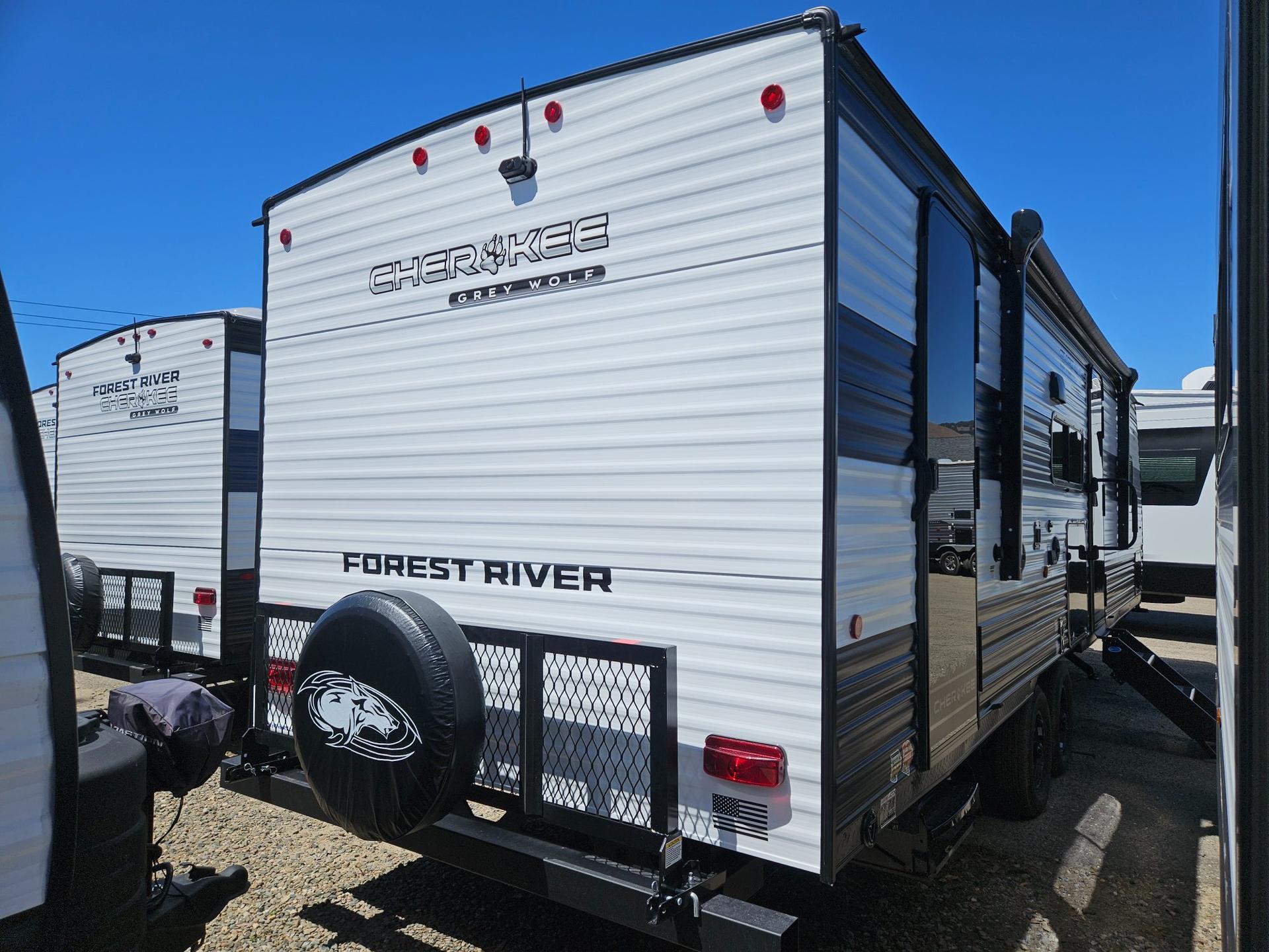 2026 Forest River RV 2026 Forest River RV Cherokee Grey Wolf - thumbnail 3