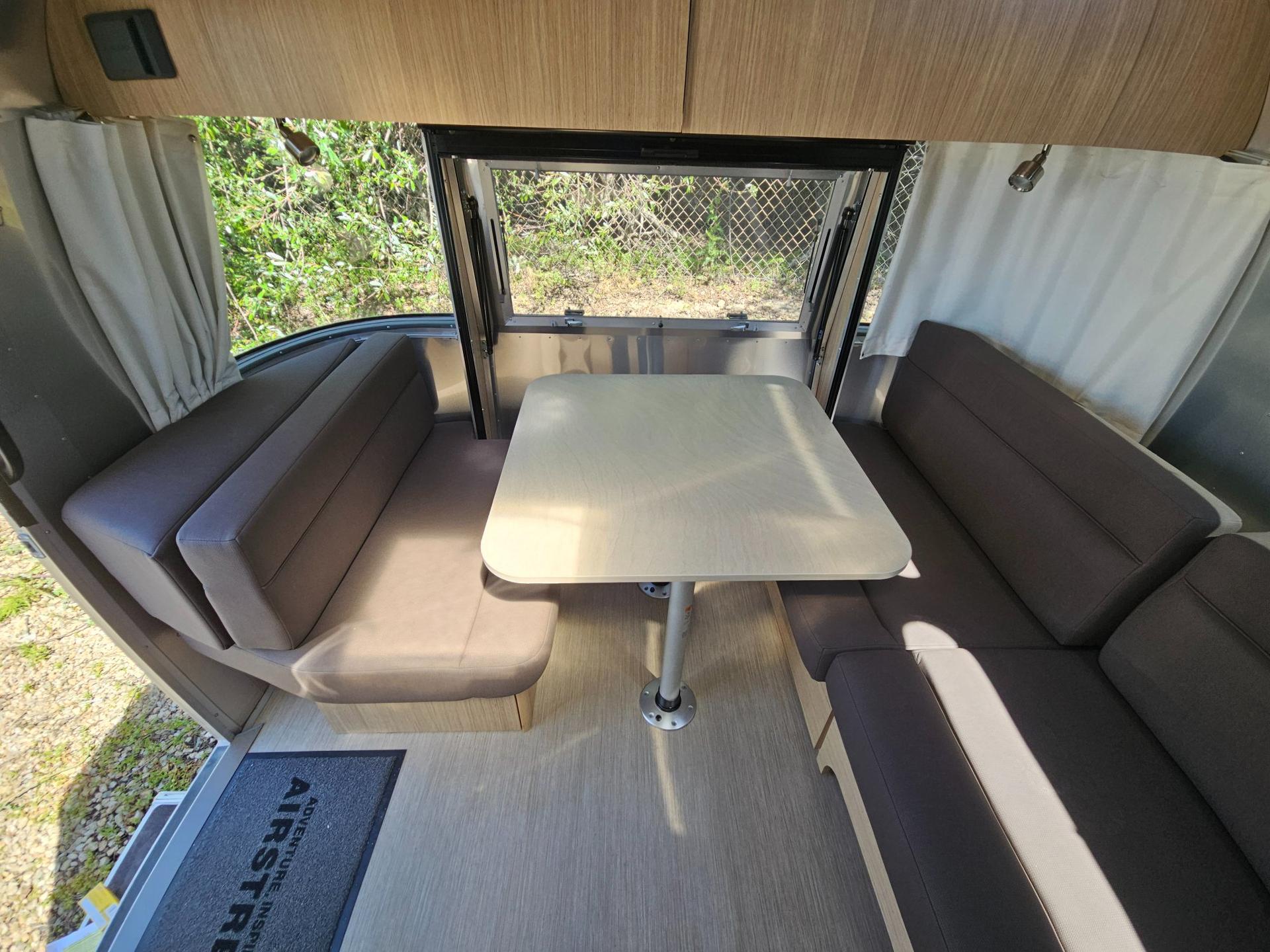 2020 Airstream 2020 Airstream Flying Cloud - thumbnail 8