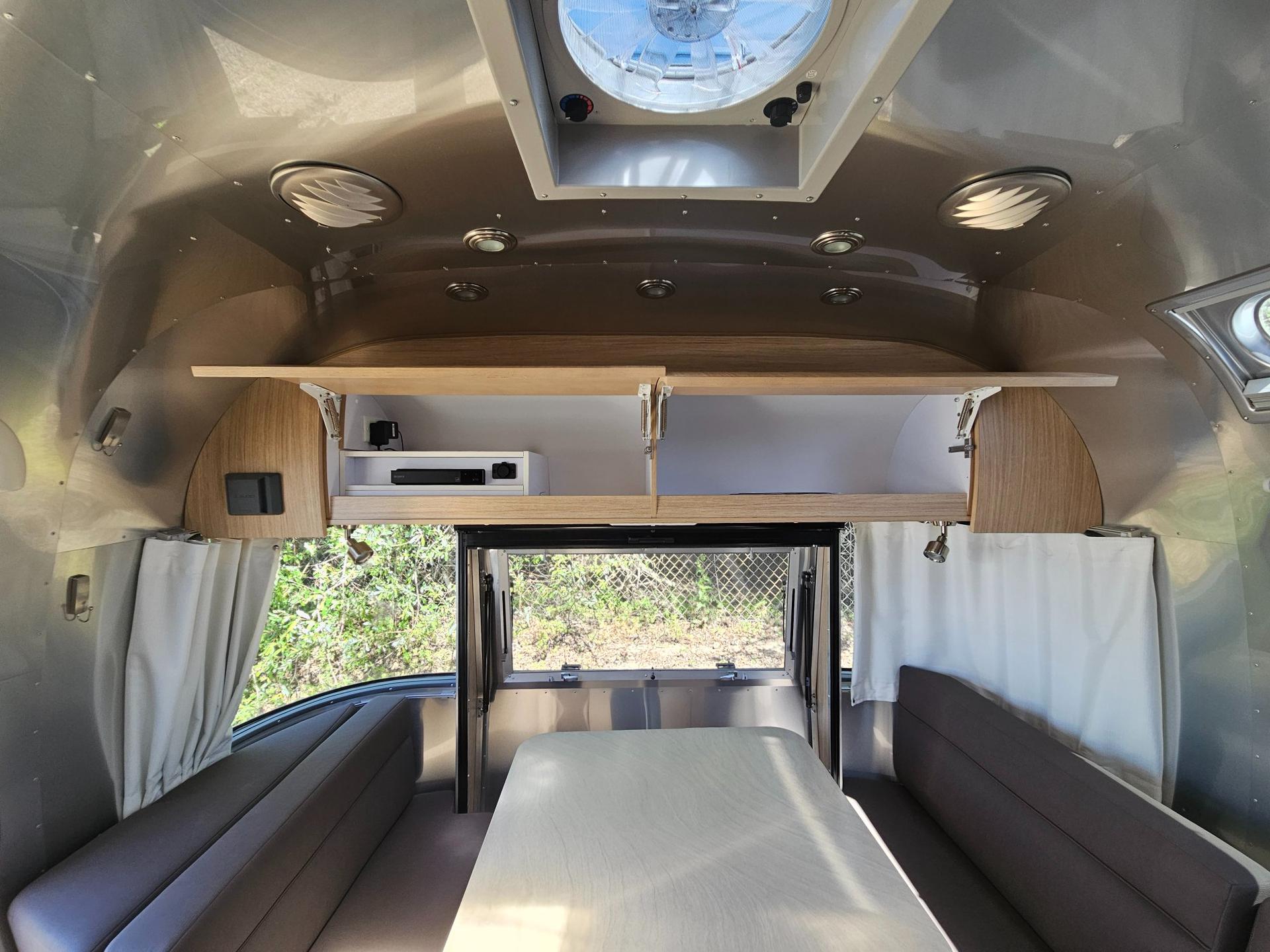 2020 Airstream 2020 Airstream Flying Cloud - thumbnail 9