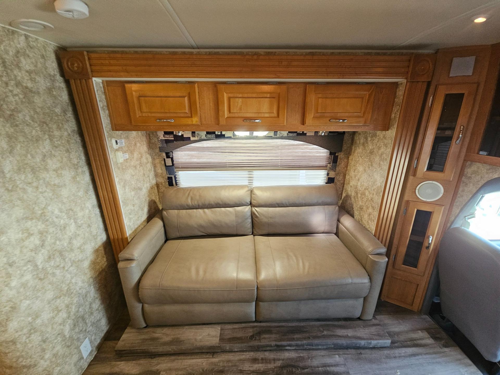 2006 Coachmen 2006 Coachmen Concord - thumbnail 4