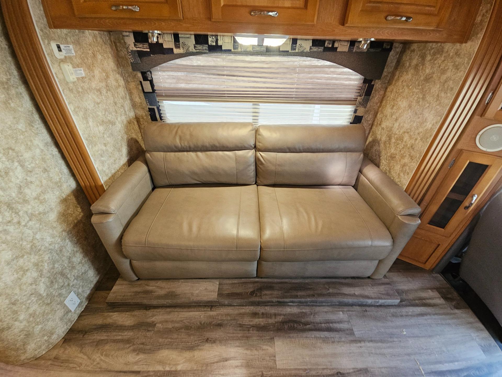 2006 Coachmen 2006 Coachmen Concord - thumbnail 5
