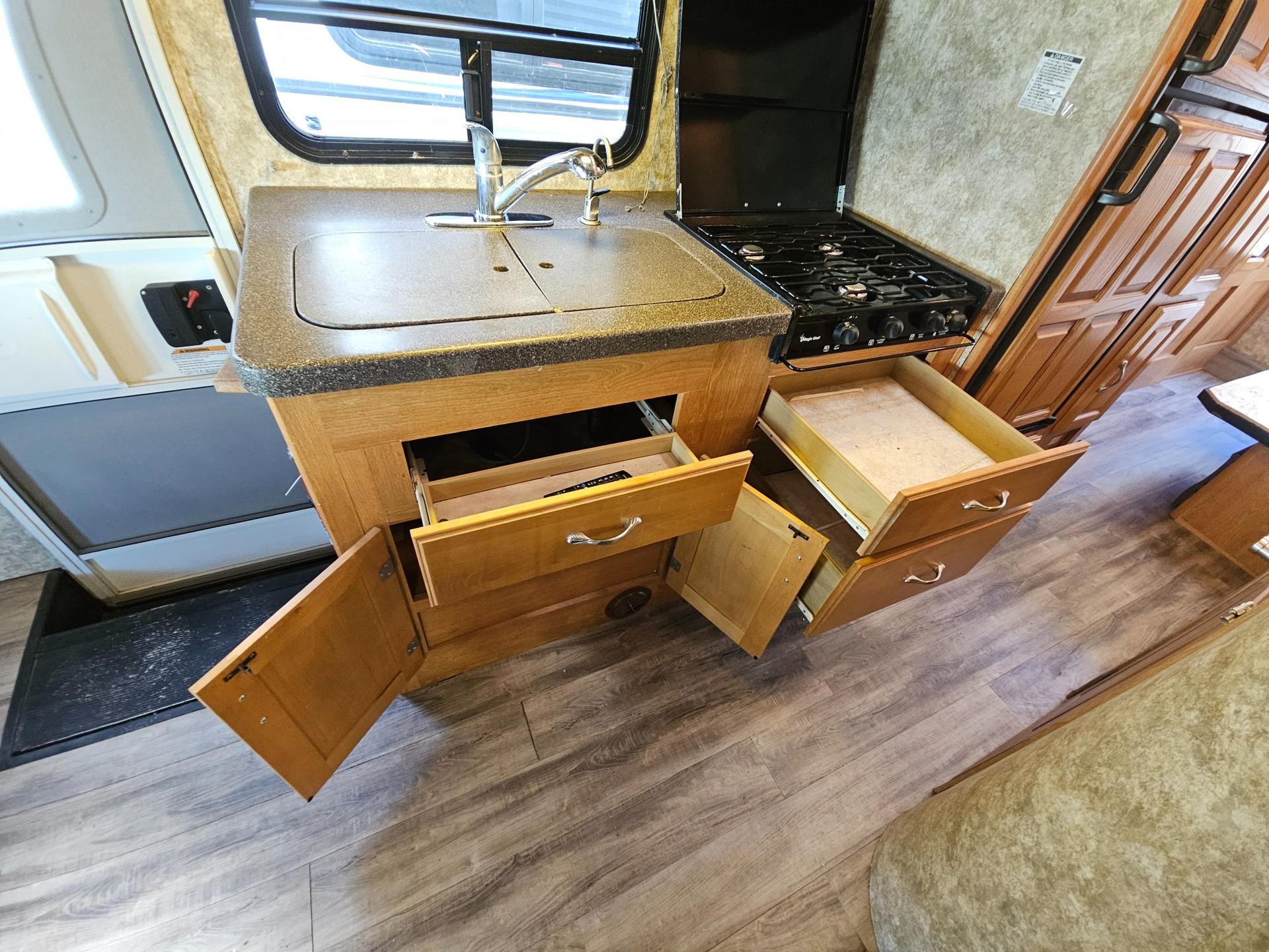 2006 Coachmen 2006 Coachmen Concord - thumbnail 17