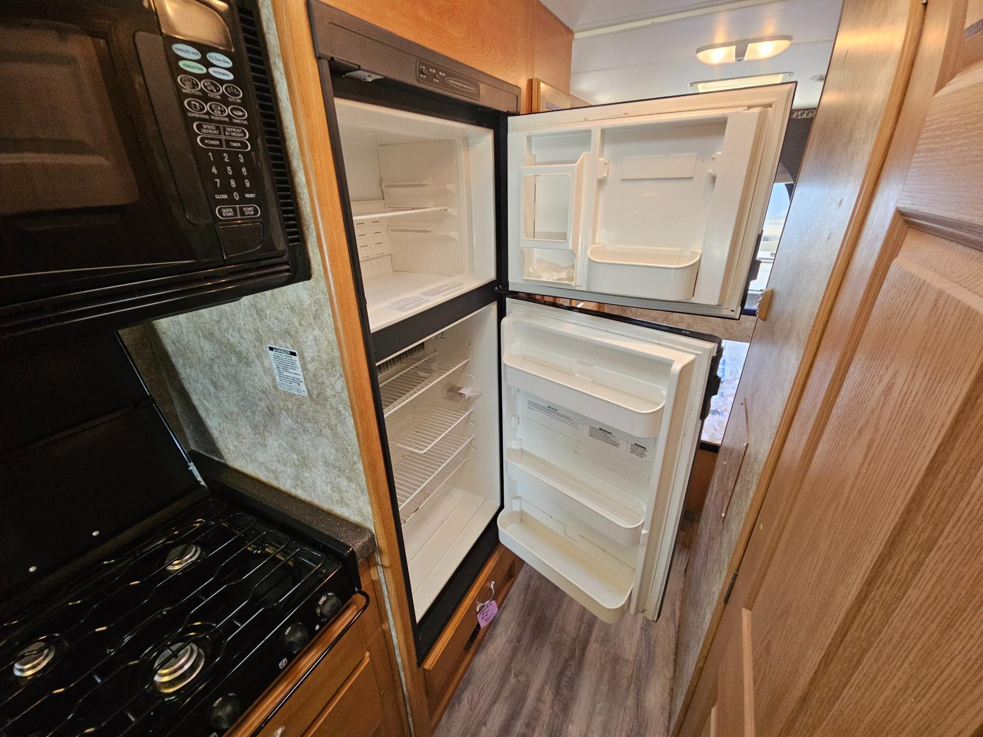 2006 Coachmen 2006 Coachmen Concord - thumbnail 18