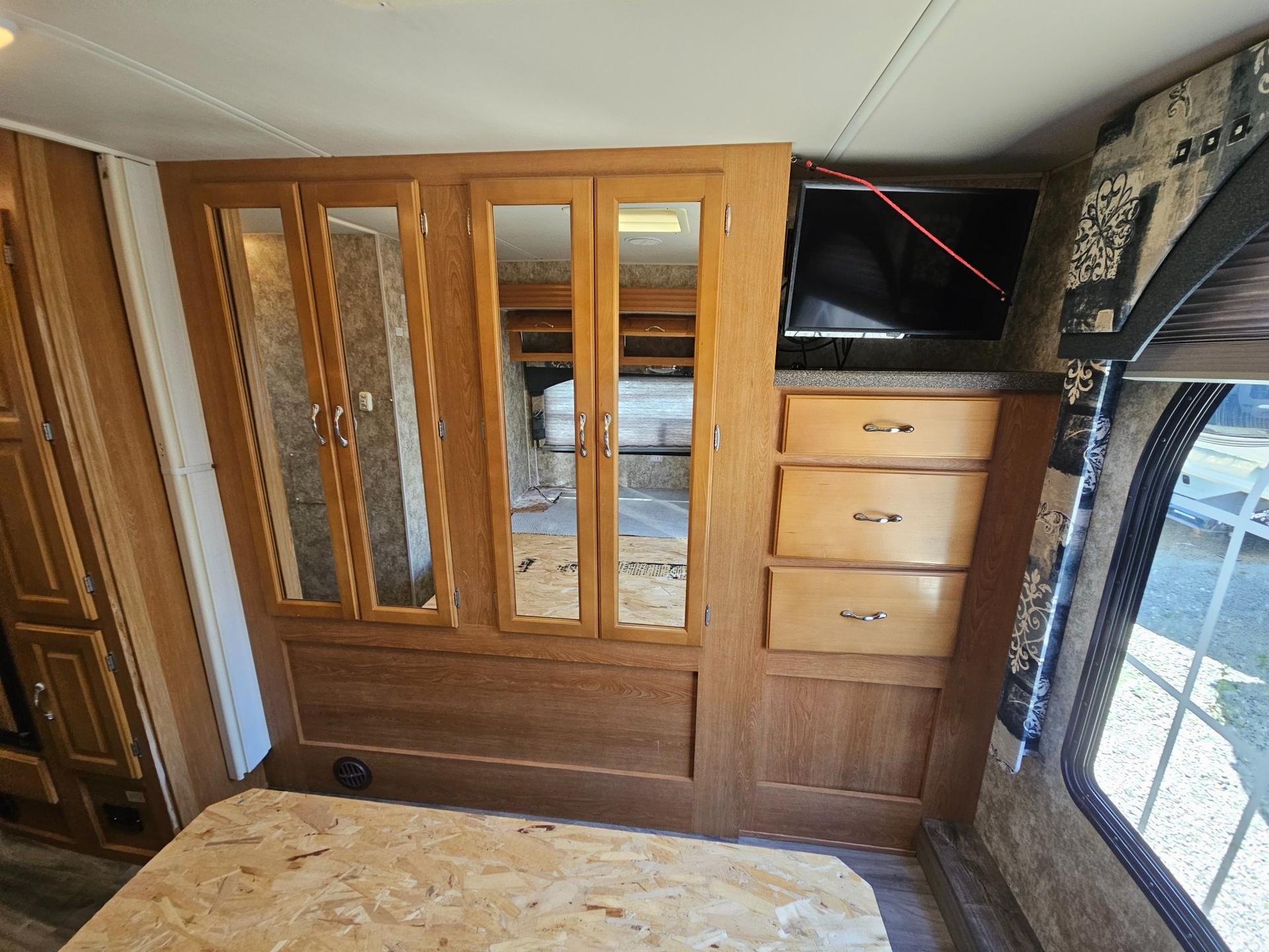 2006 Coachmen 2006 Coachmen Concord - thumbnail 29