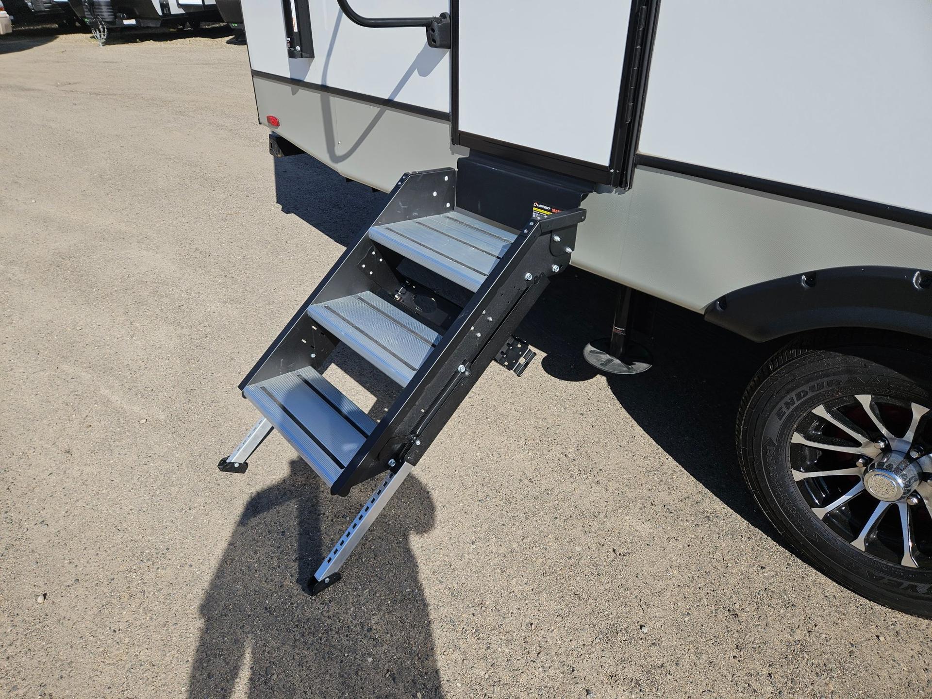 2025 Keystone RV 2025 Keystone RV Cougar Half-Ton - thumbnail 44