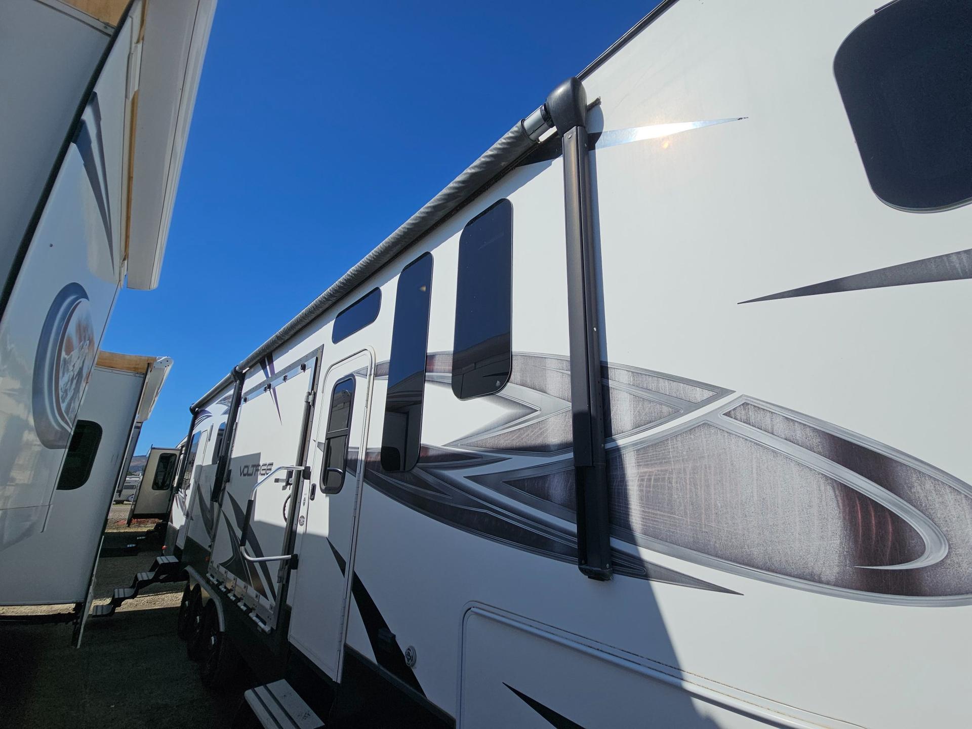 2016 Dutchmen RV 2016 Dutchmen RV Voltage - thumbnail 53