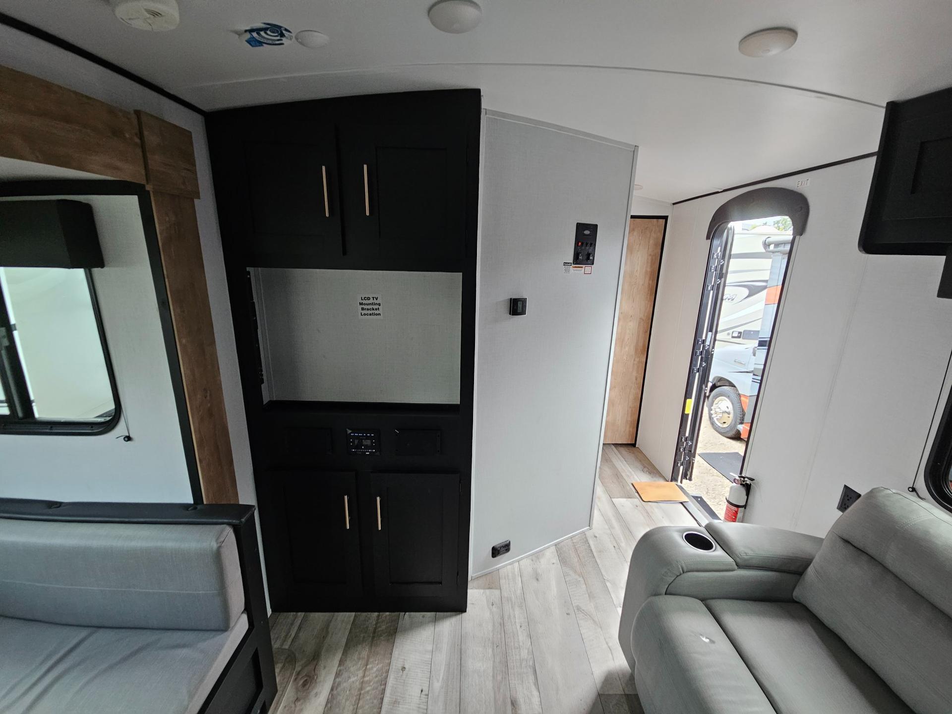 2023 Keystone RV 2023 Keystone RV Springdale - thumbnail 21