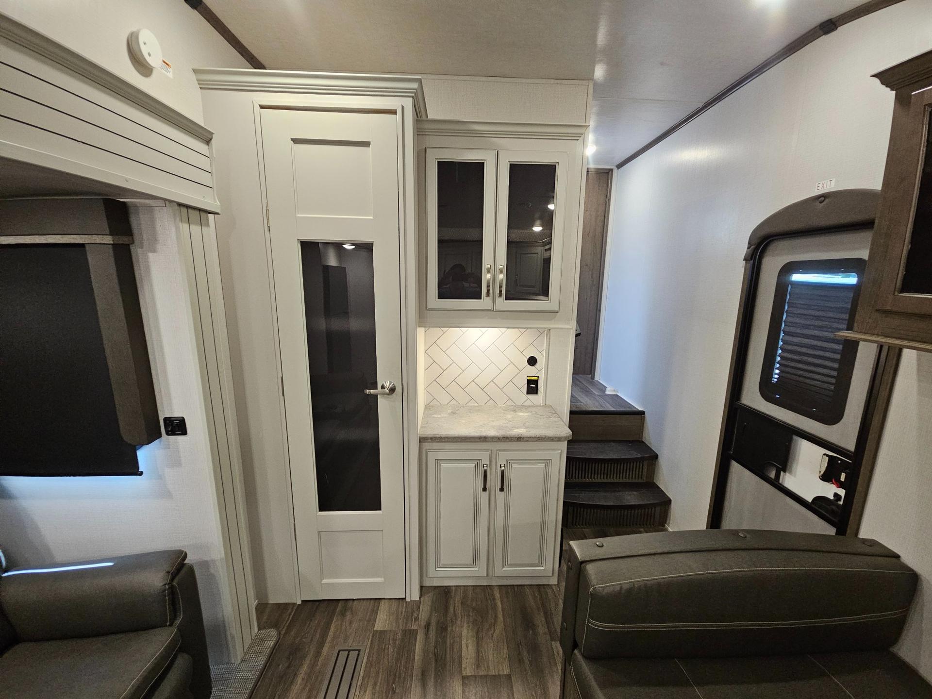2023 Keystone RV 2023 Keystone RV Cougar Half-Ton - thumbnail 21