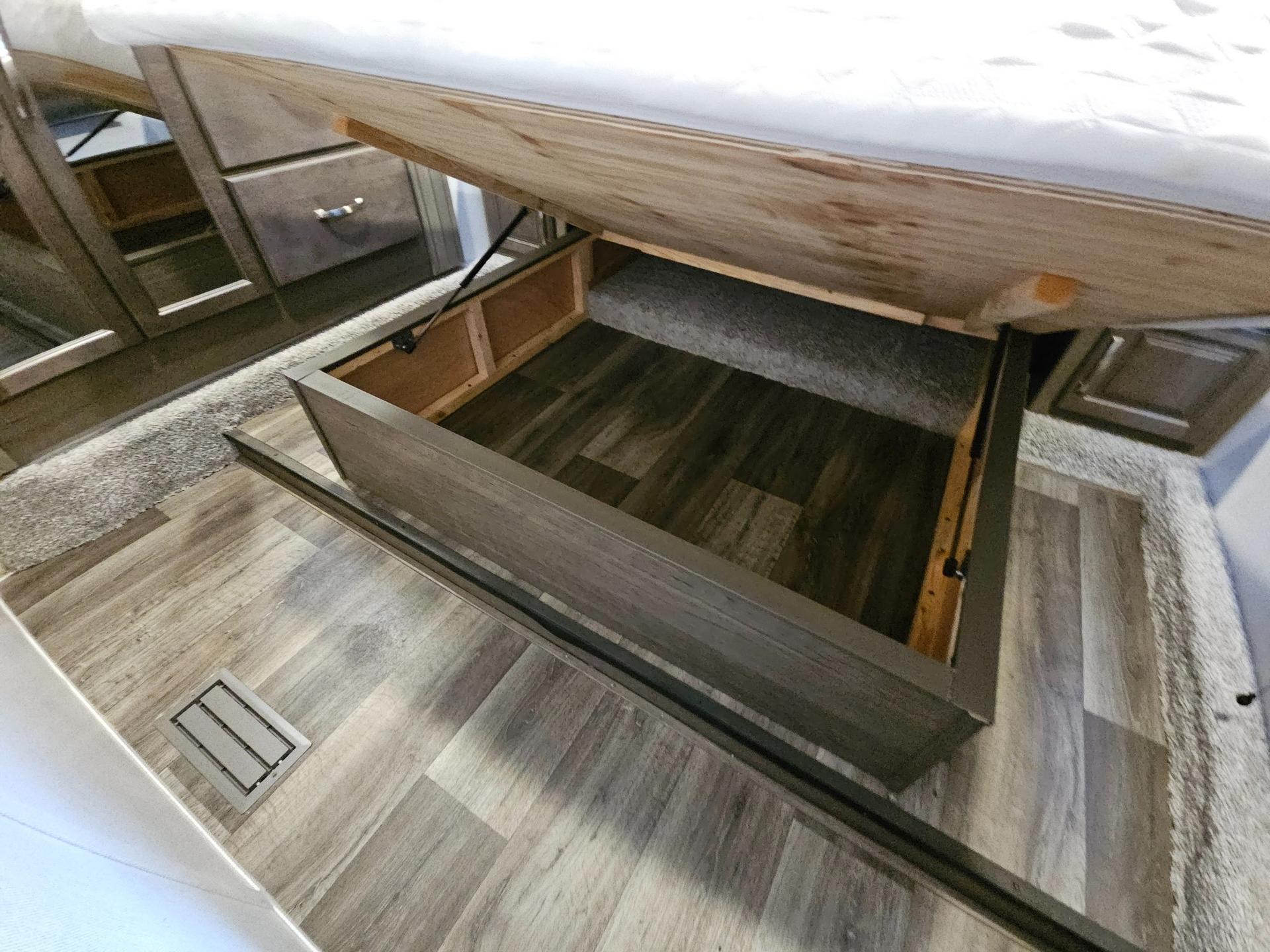 2023 Keystone RV 2023 Keystone RV Cougar Half-Ton - thumbnail 33