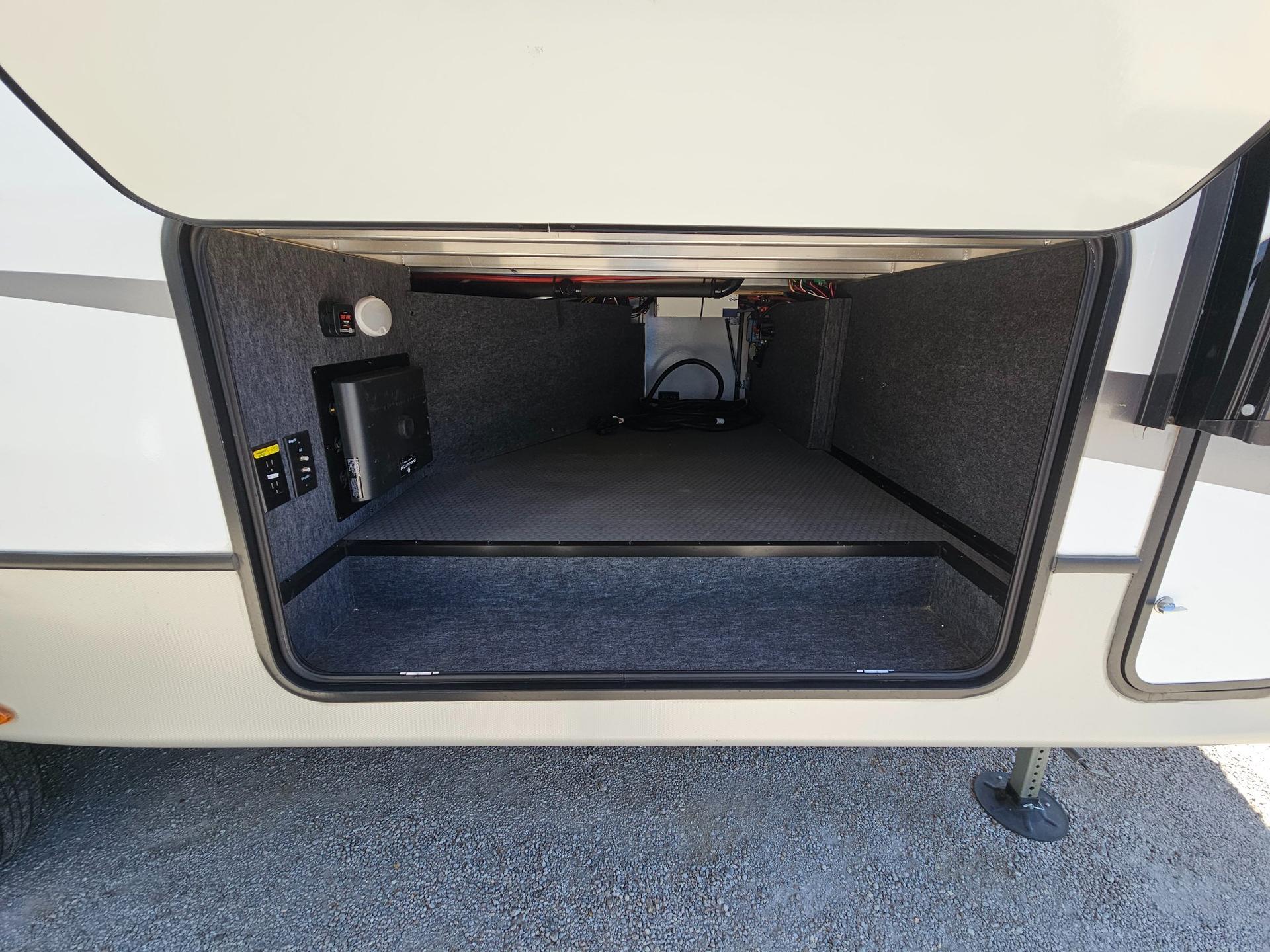 2023 Keystone RV 2023 Keystone RV Cougar Half-Ton - thumbnail 41