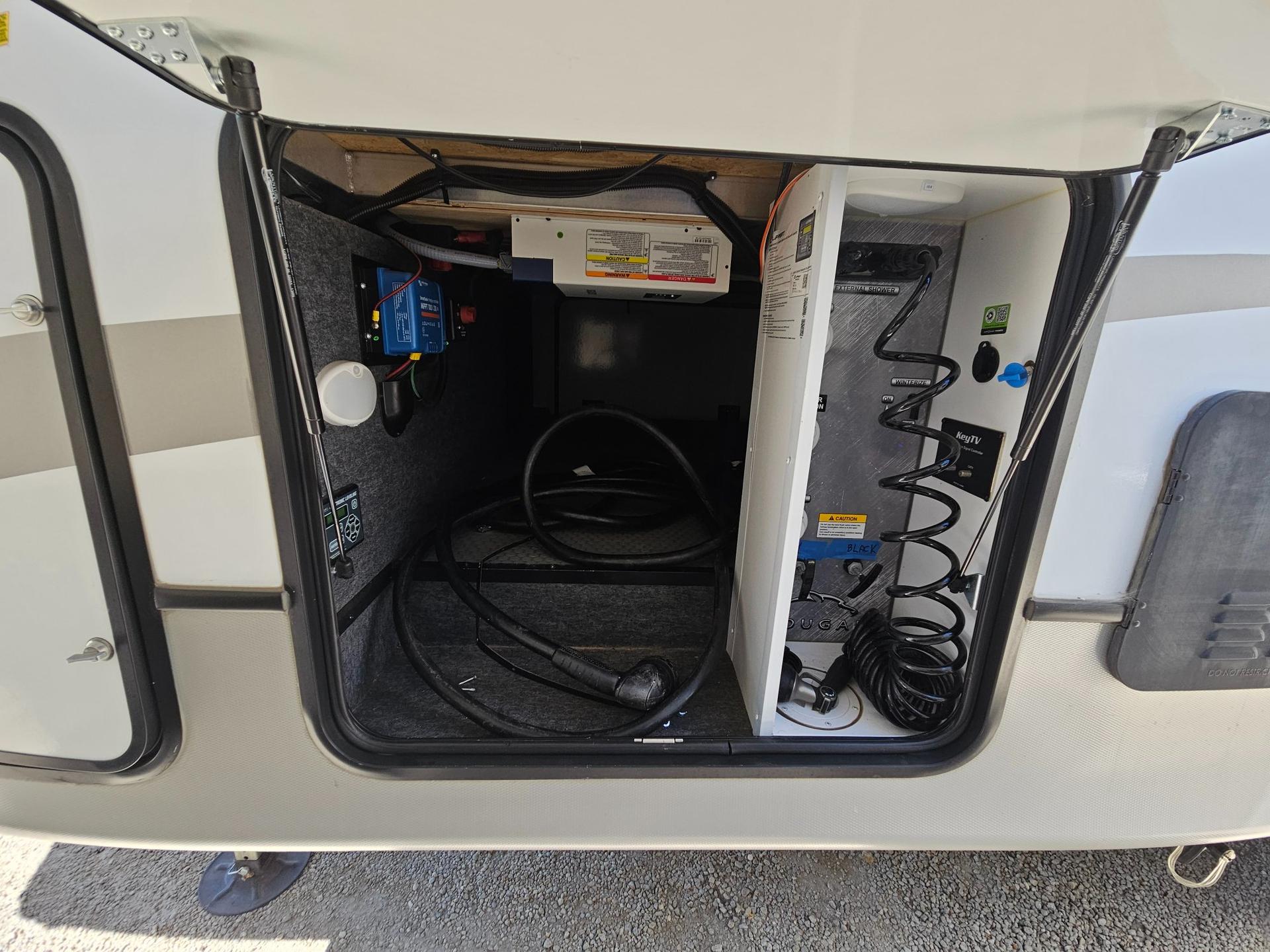 2023 Keystone RV 2023 Keystone RV Cougar Half-Ton - thumbnail 49