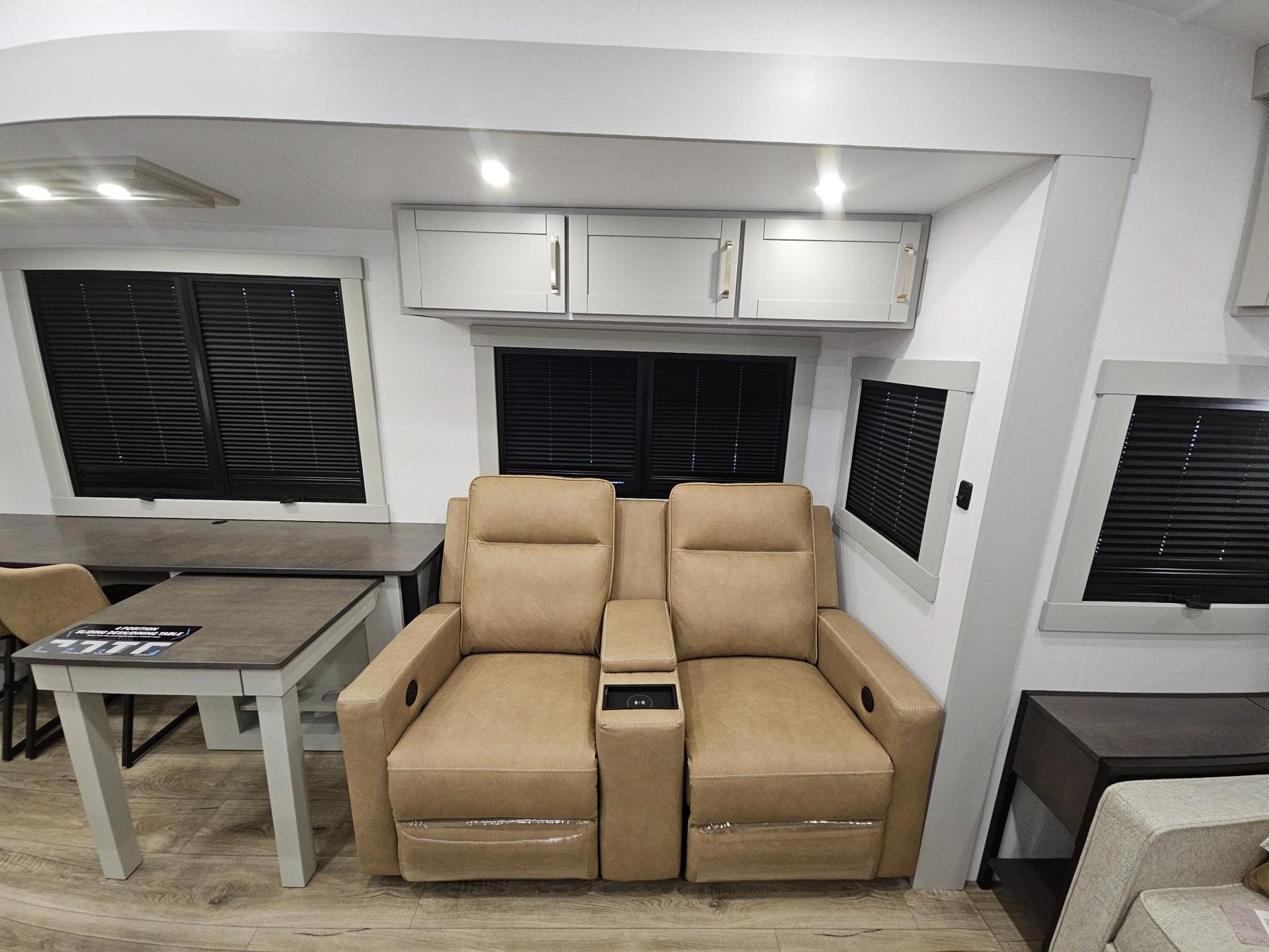 2026 Brinkley RV 2026 Brinkley RV Model Z - thumbnail 10