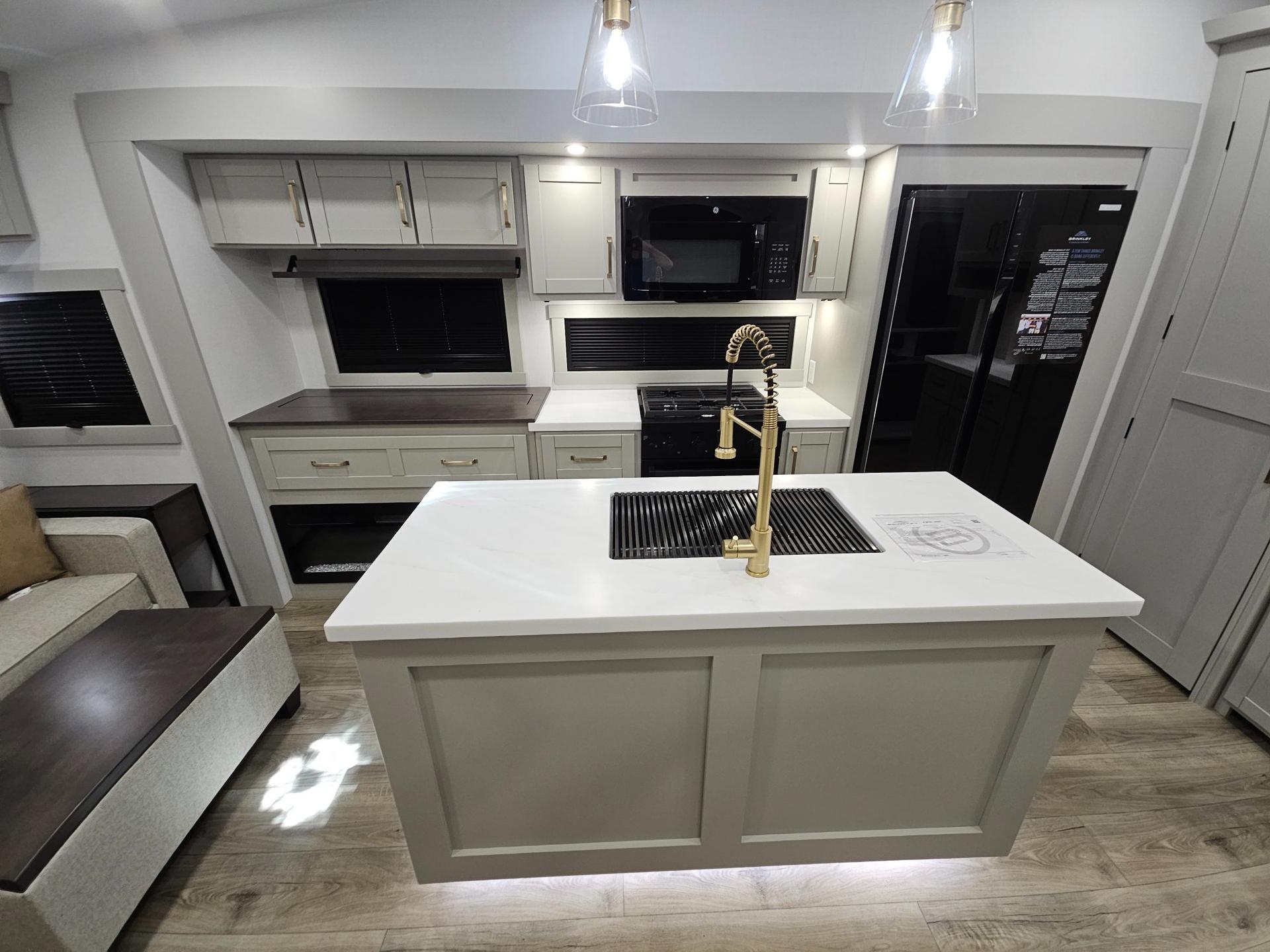2026 Brinkley RV 2026 Brinkley RV Model Z - thumbnail 18
