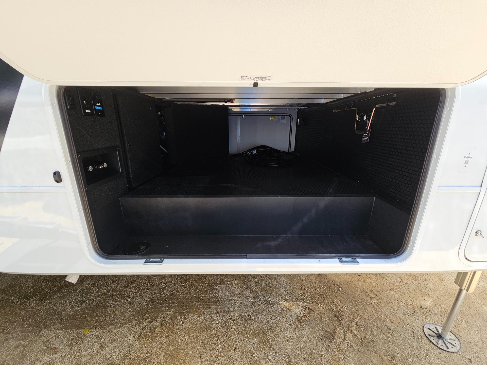 2026 Brinkley RV 2026 Brinkley RV Model Z - thumbnail 60