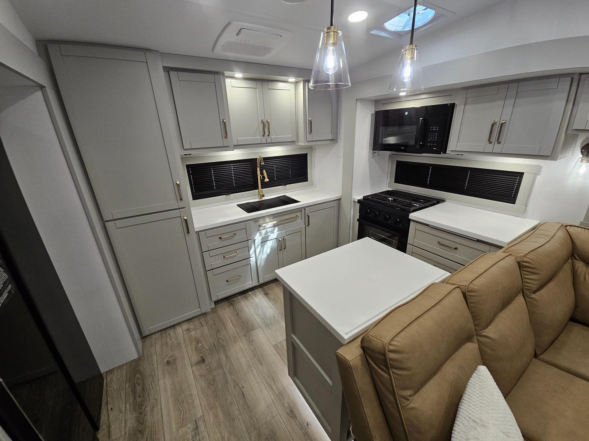 2026 Brinkley RV 2026 Brinkley RV Model Z - thumbnail 90