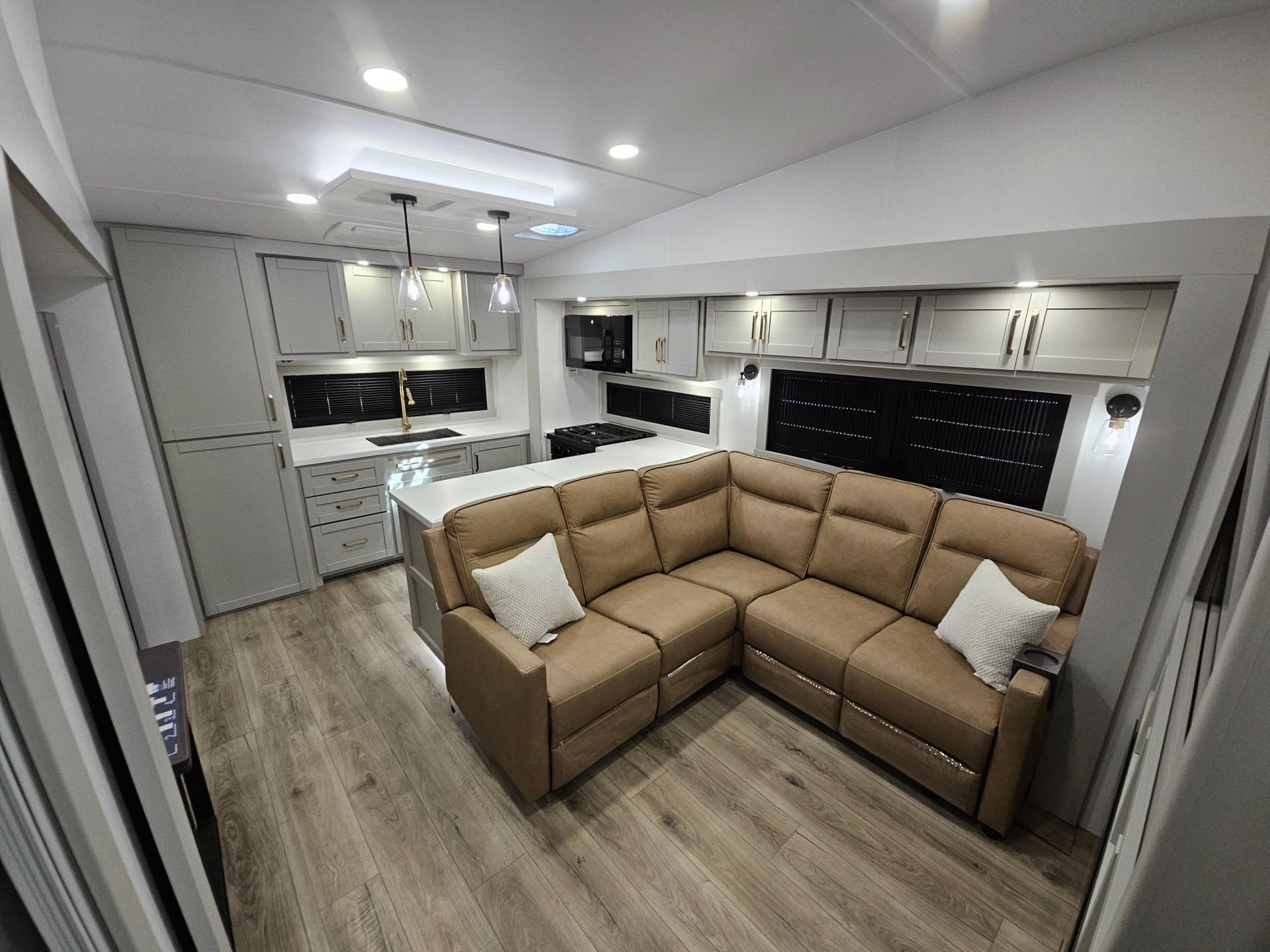 2026 Brinkley RV 2026 Brinkley RV Model Z - thumbnail 109