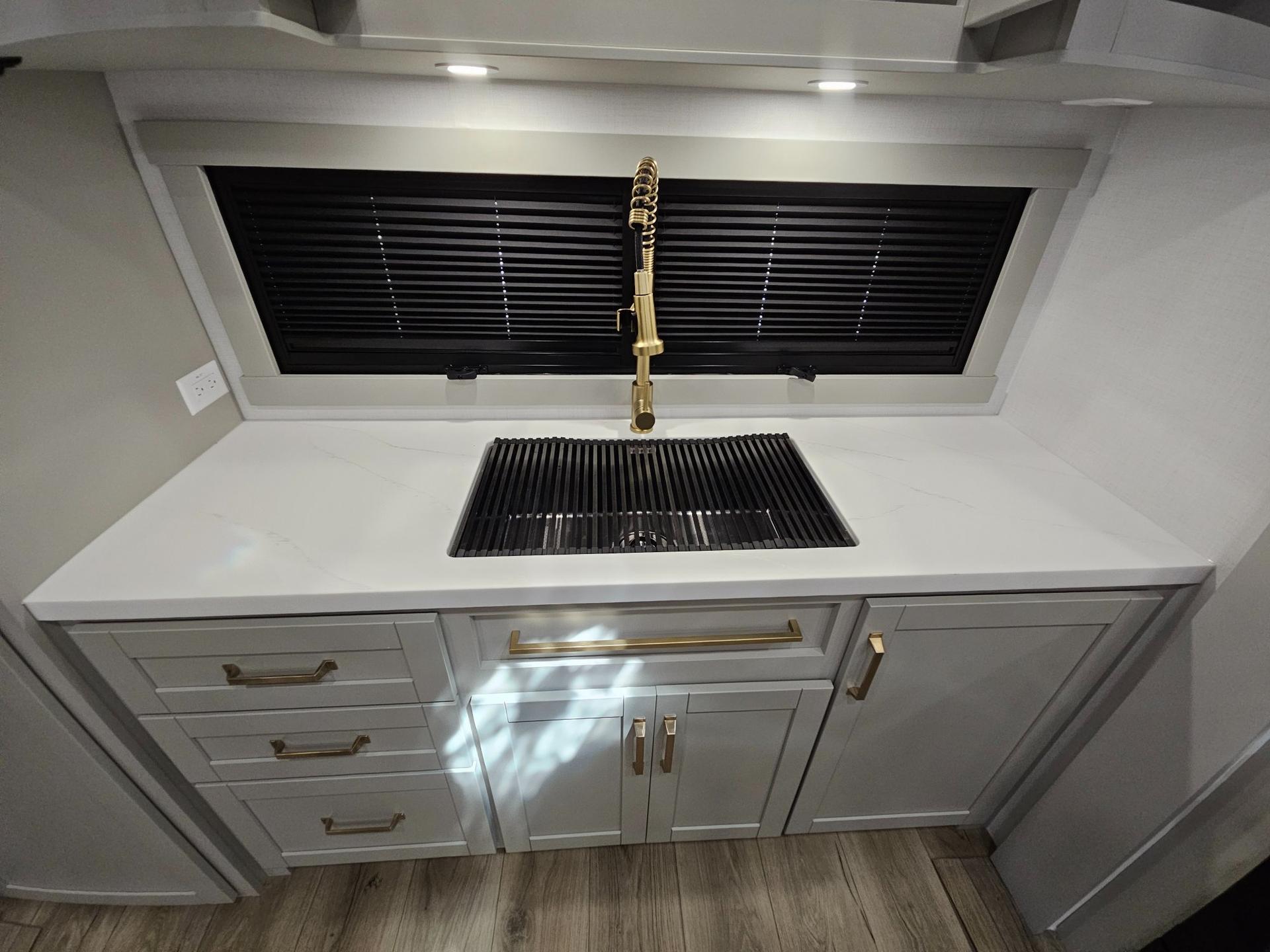 2026 Brinkley RV 2026 Brinkley RV Model Z - thumbnail 15
