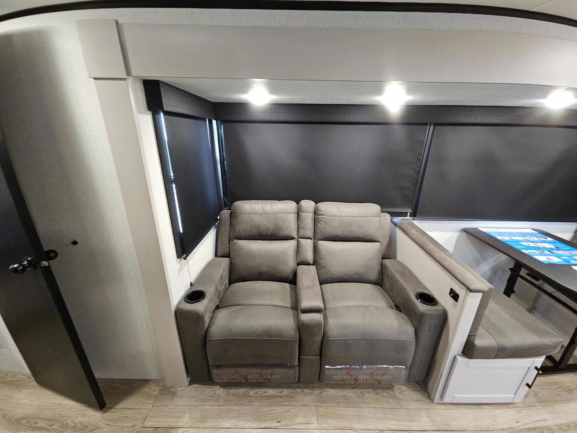 2026 Jayco 2026 Jayco Jay Feather - thumbnail 10