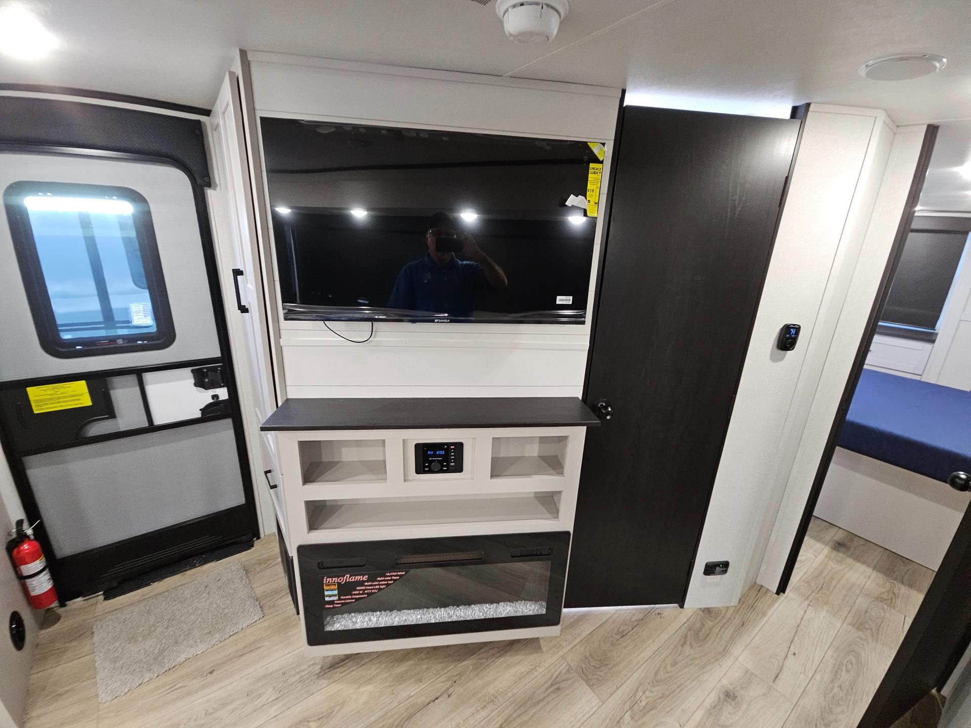 2026 Jayco 2026 Jayco Jay Feather - thumbnail 12