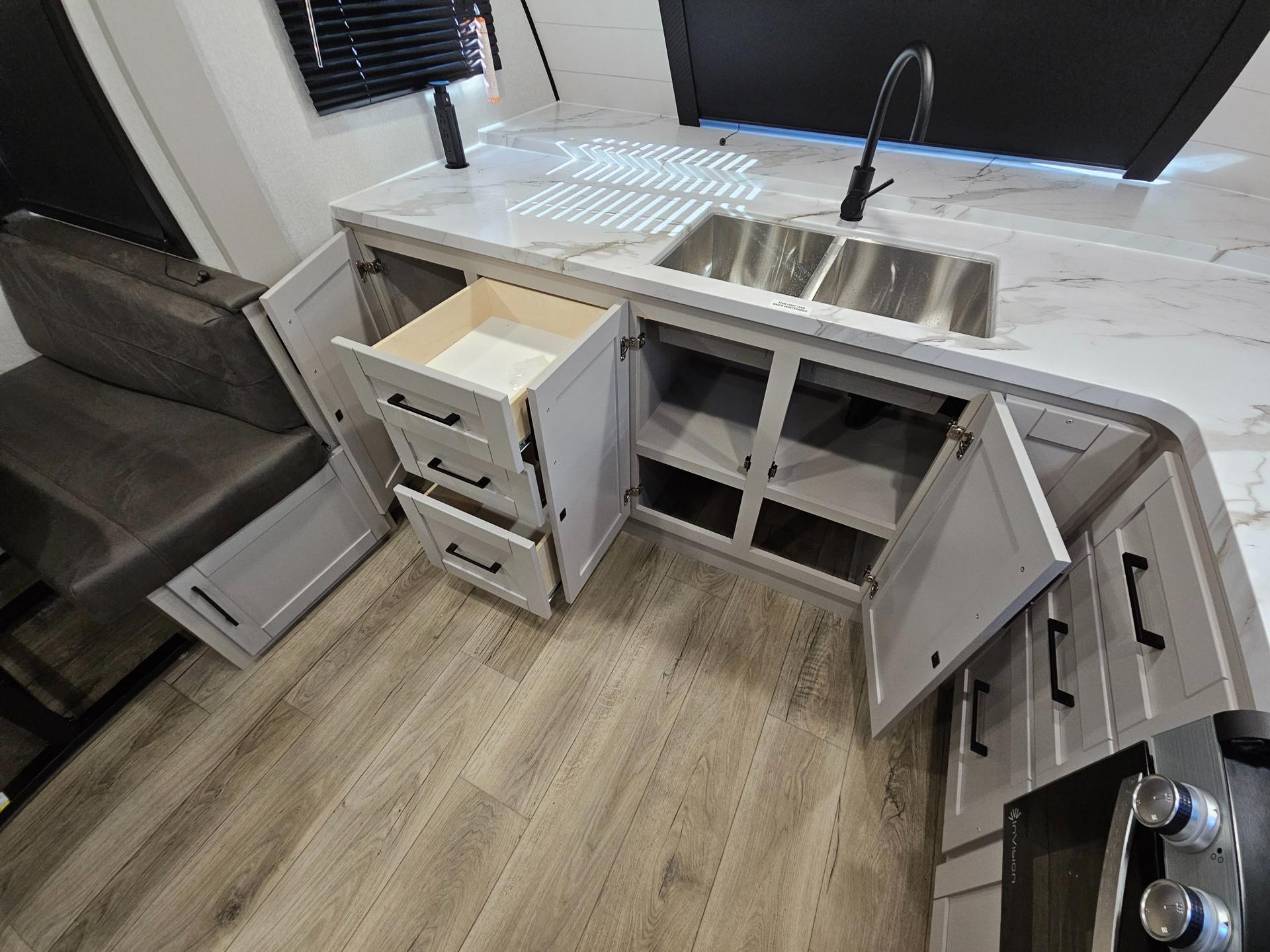 2026 Jayco 2026 Jayco Jay Feather - thumbnail 26