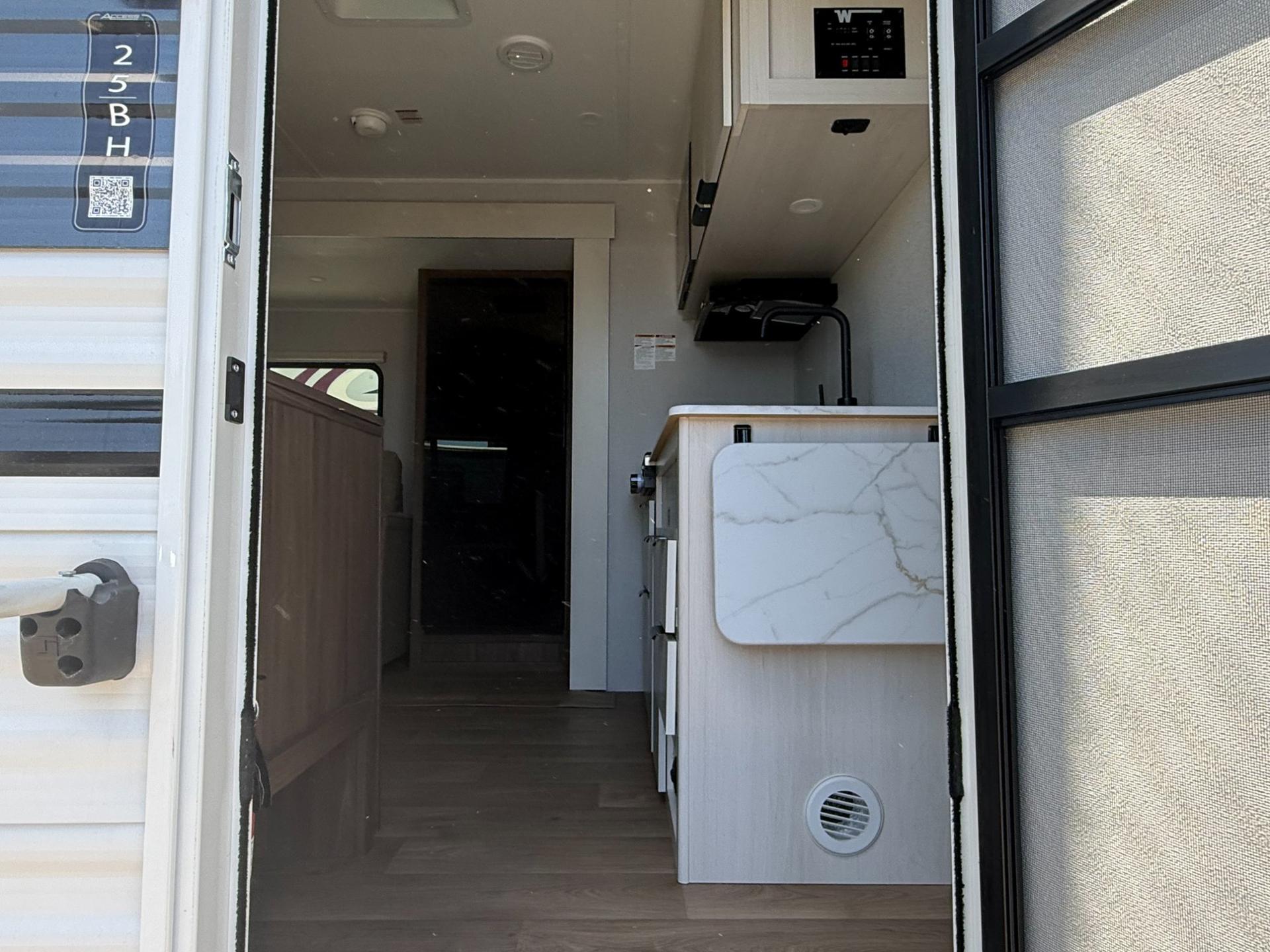 2026 Winnebago 2026 Winnebago Access - thumbnail 10