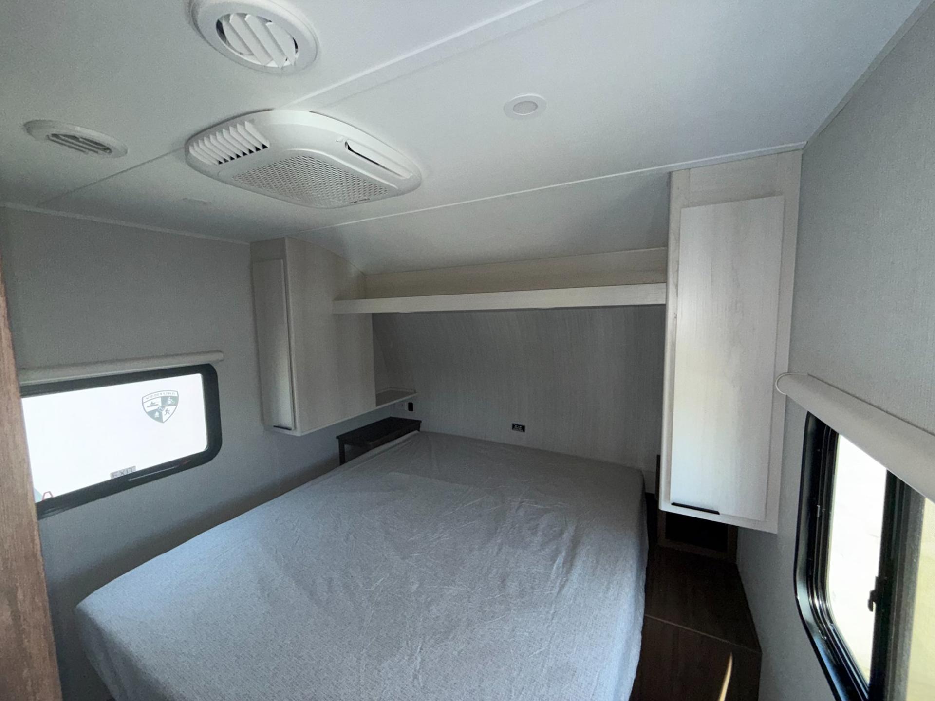2026 Winnebago 2026 Winnebago Access - thumbnail 11